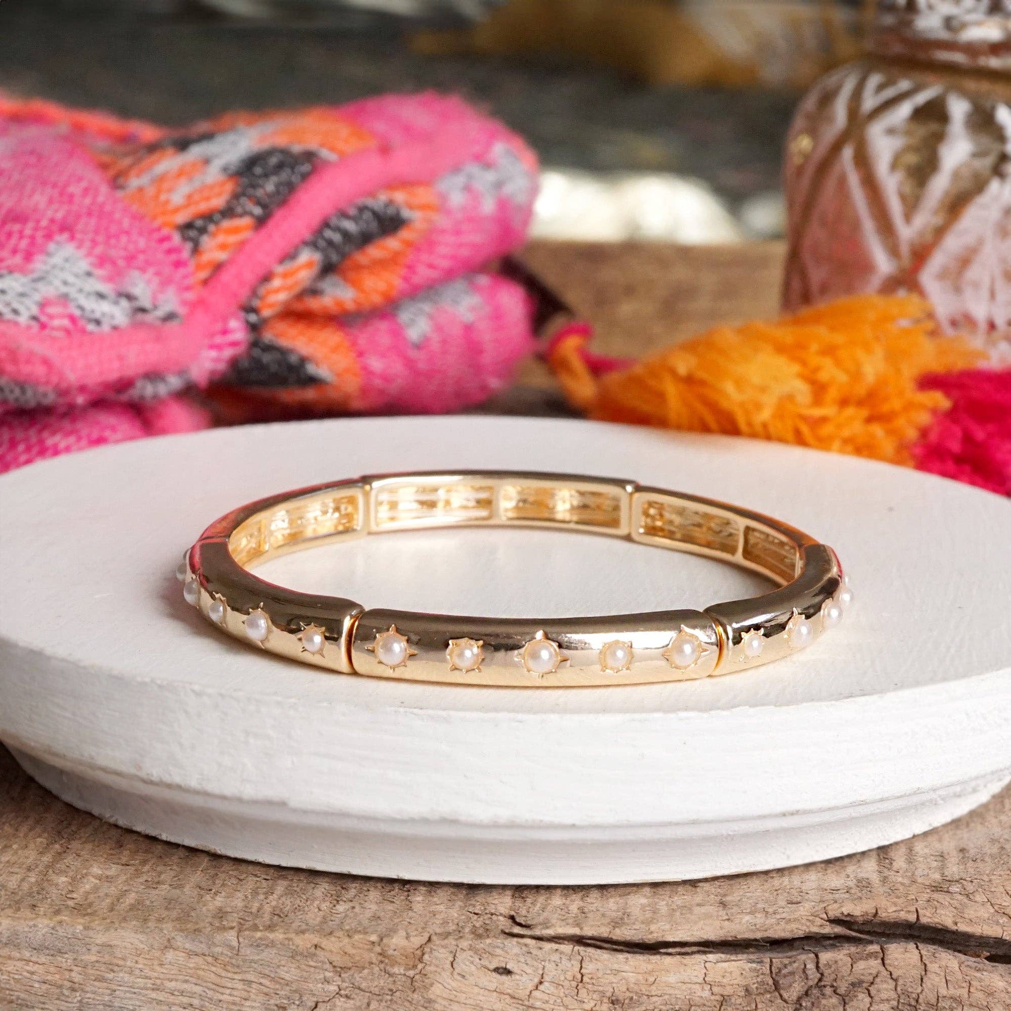 Eternity Stretch Bangle – Pearls