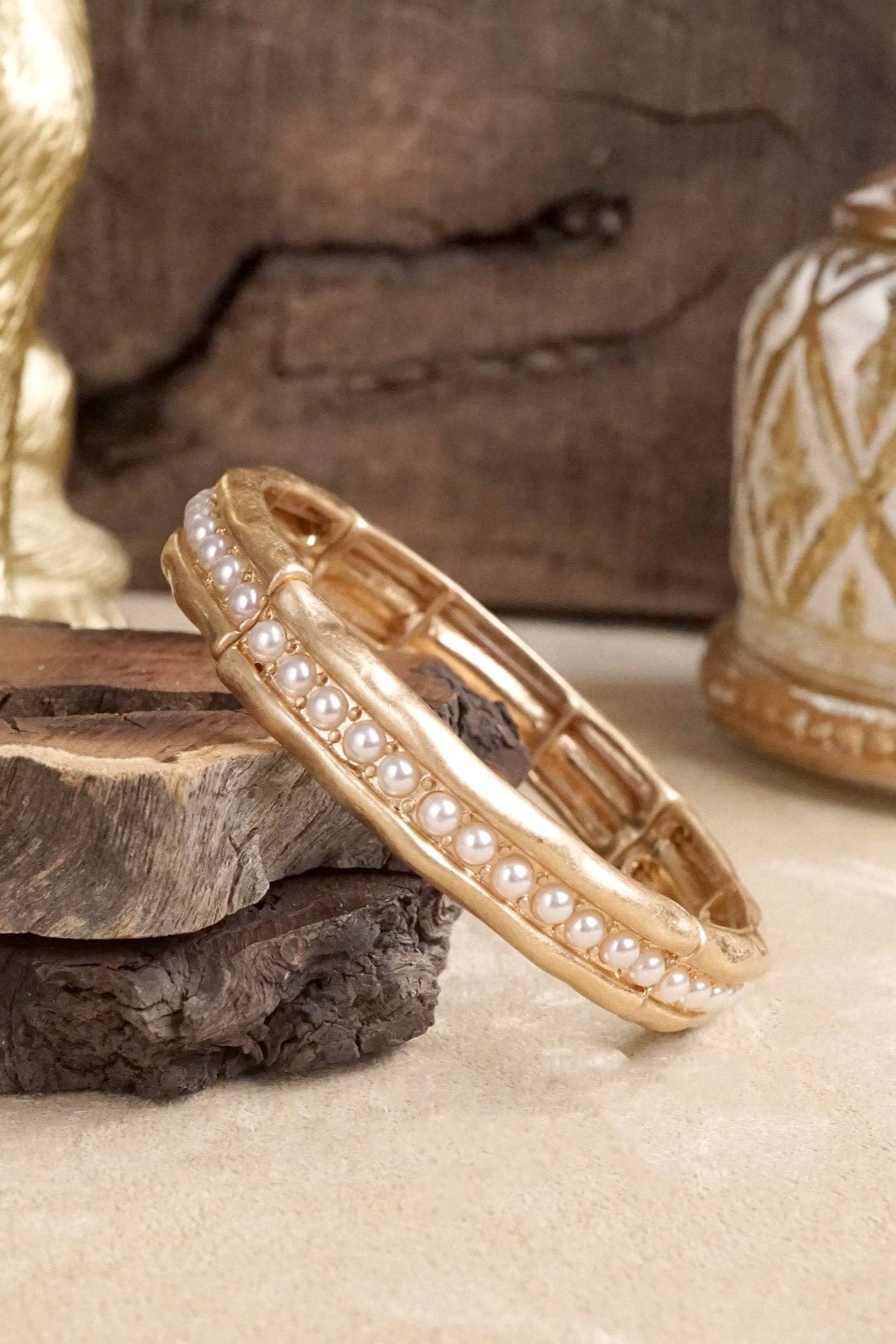 Minimalist Crystal Bracelet – Pearl