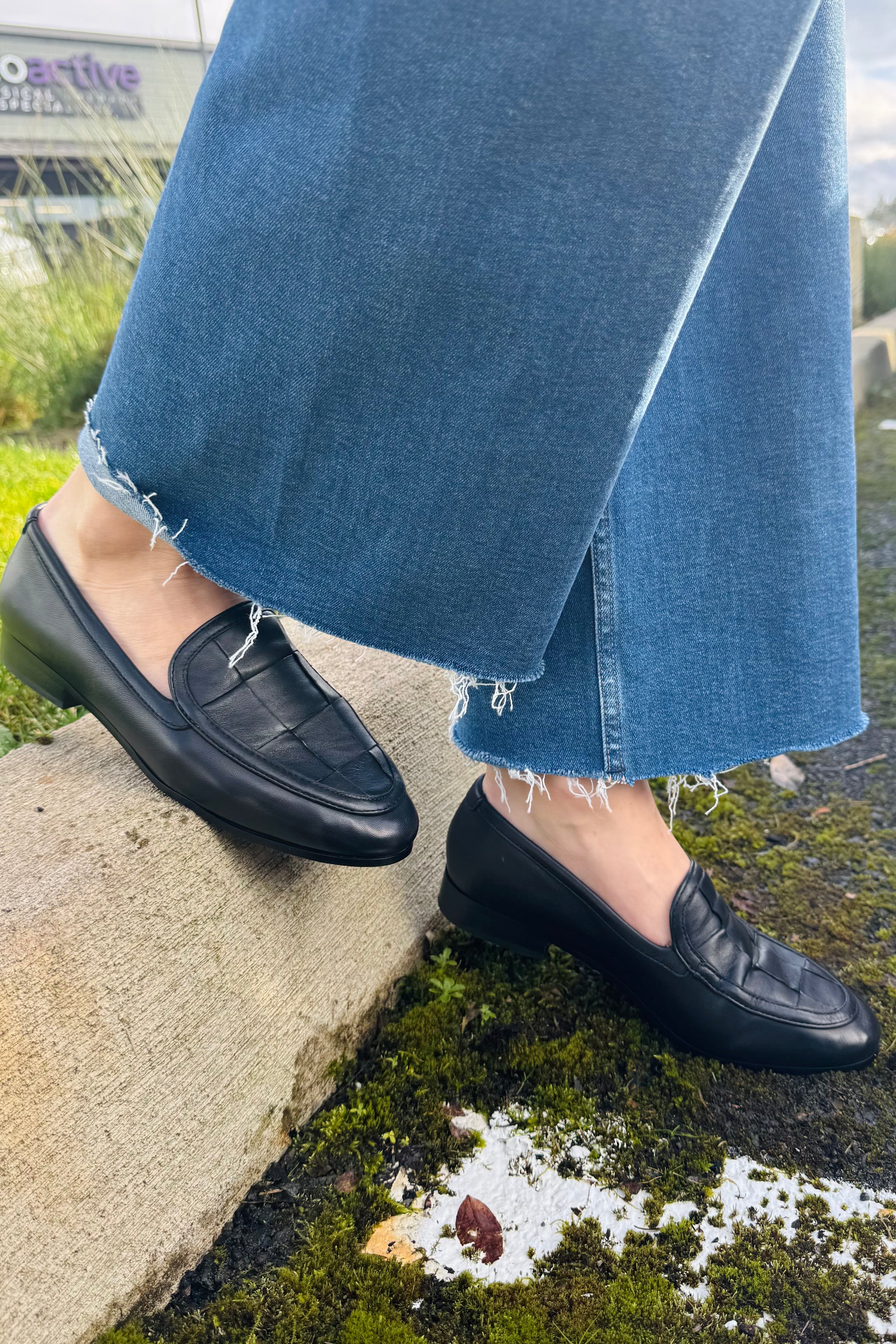6ROKU♡＜OE＞LEATHER FLAT LOAFERS Ali Woven Loafer | Johnston & Murphy
