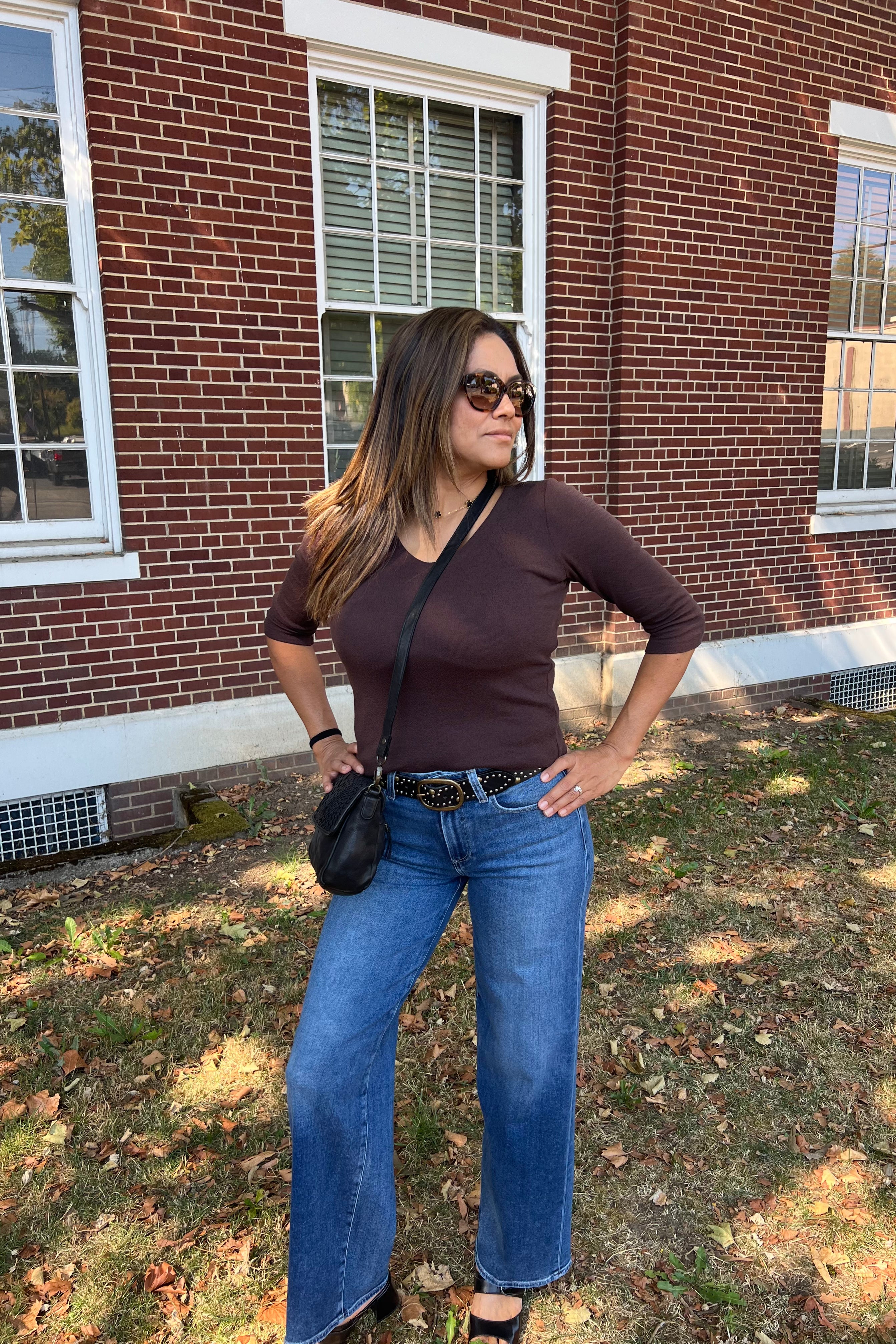 Angelina V-Neck-Java