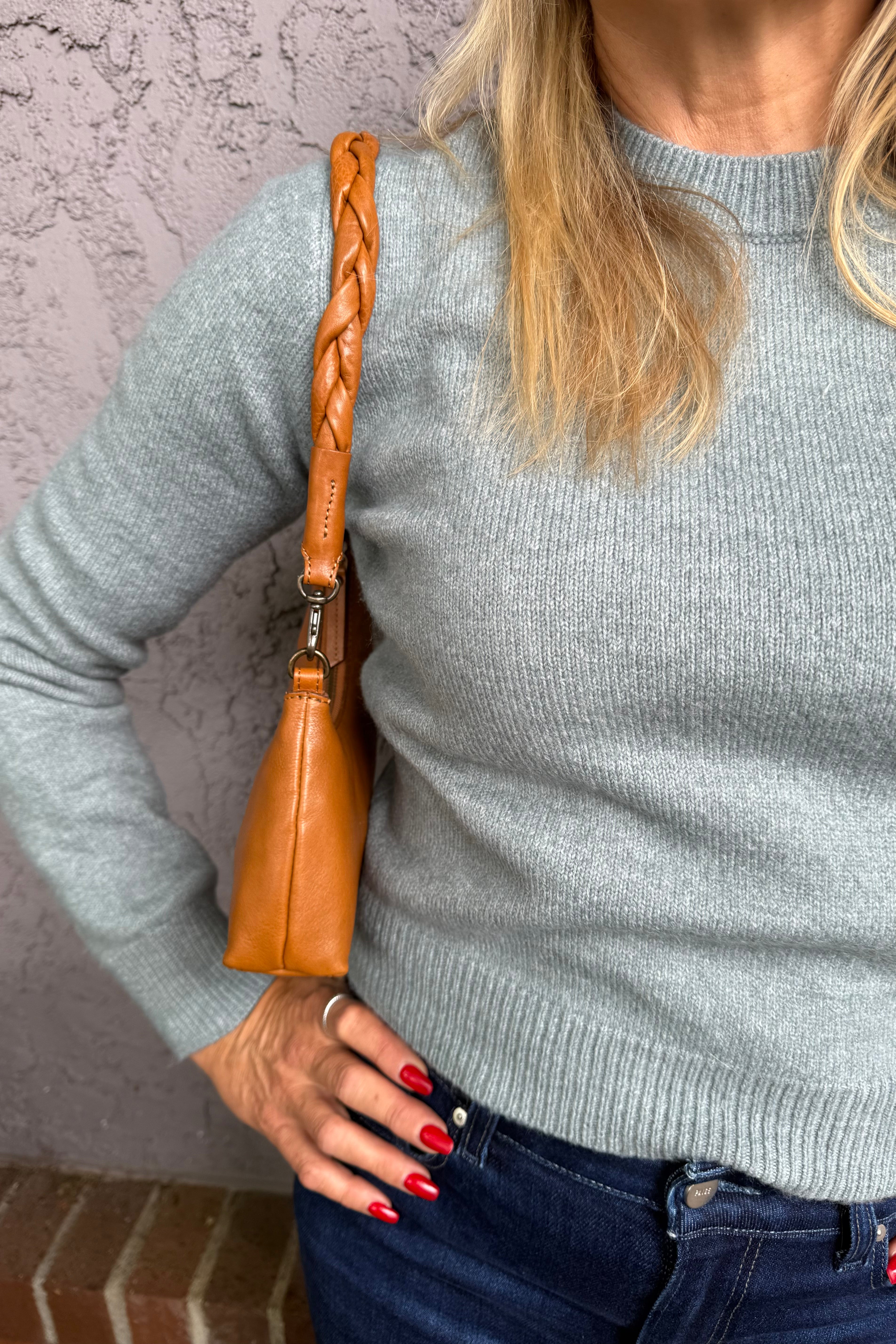 Basic Crew Neck Sweater
