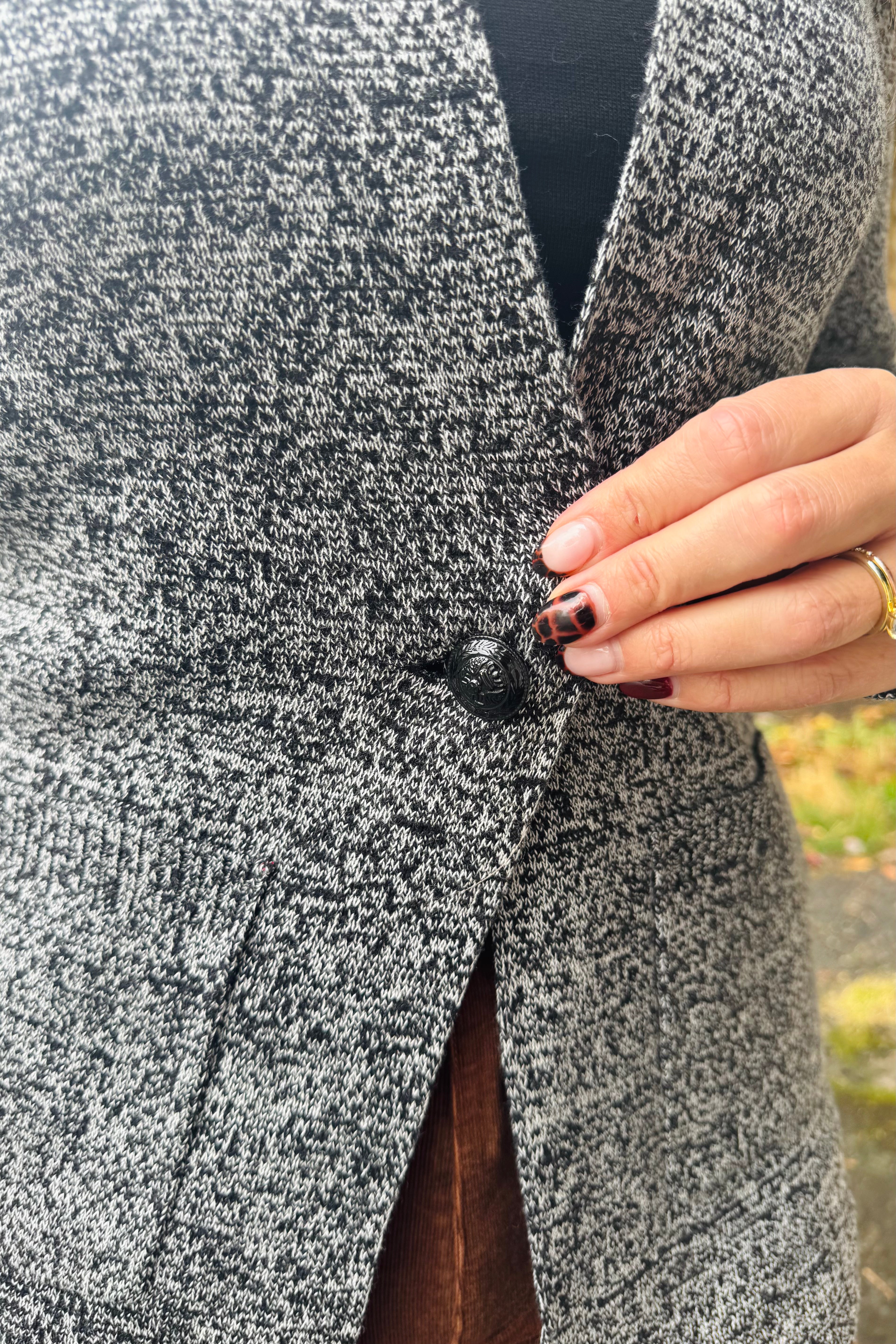 Elegant Knit Blazer