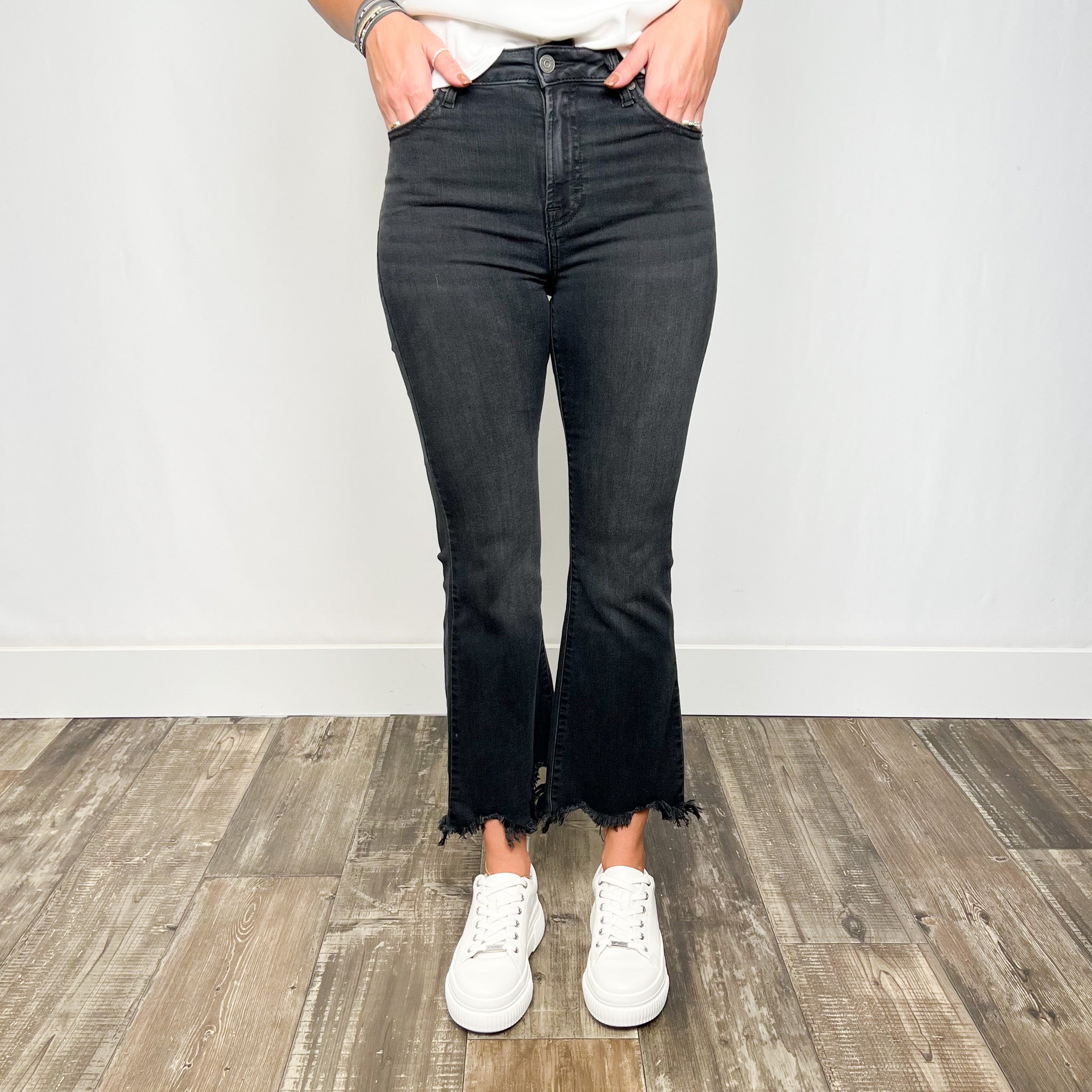 Happi Cropped Flare Jeans