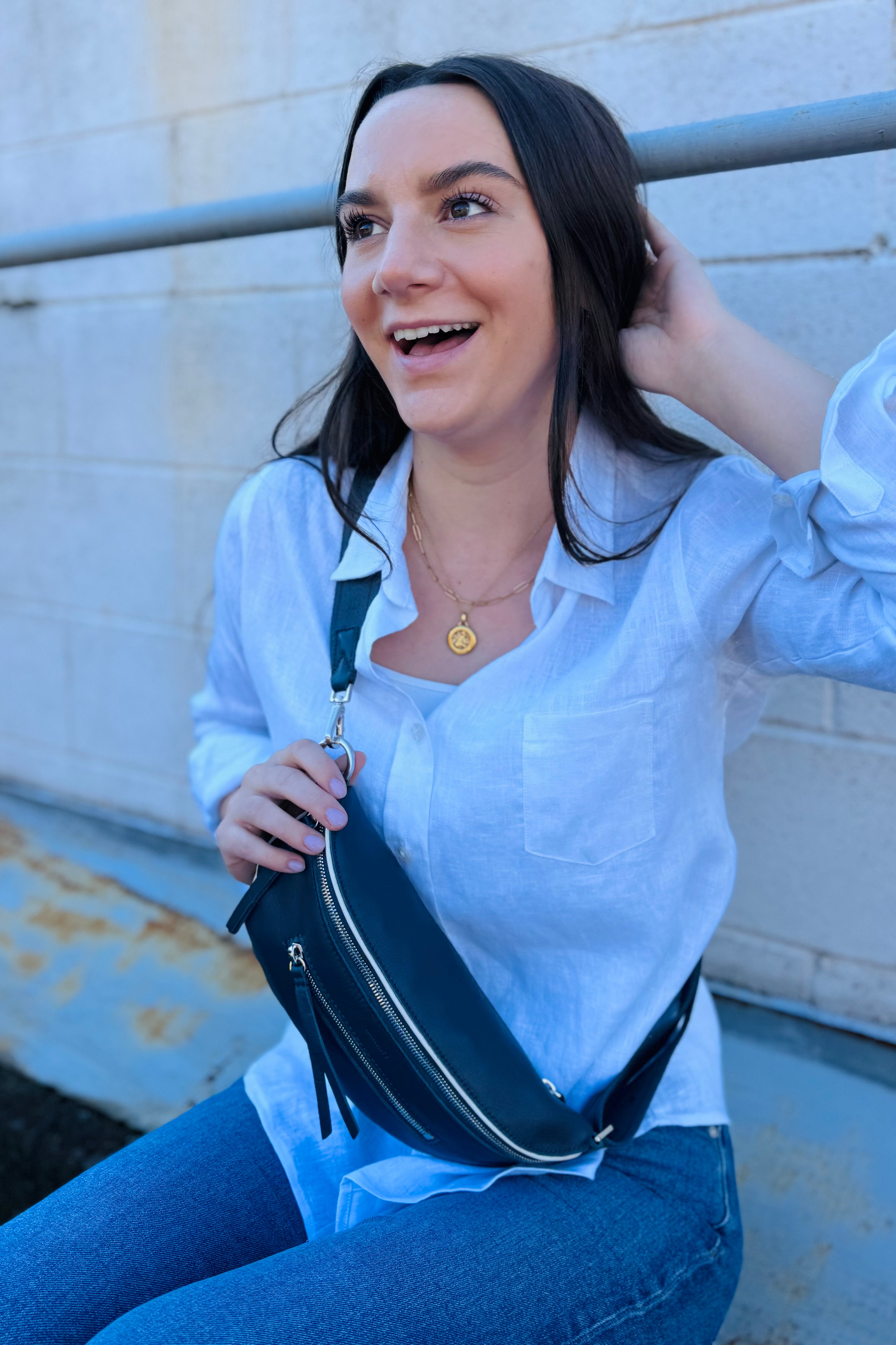 Arktana customers love the hammitt bags based out of LA. This one is a total costal vibe with that classic navy blue and of course that Hammitt hint of red on the back zipper. Crossbodys are perfect for someone on the go and likes to be hands free while out and about.