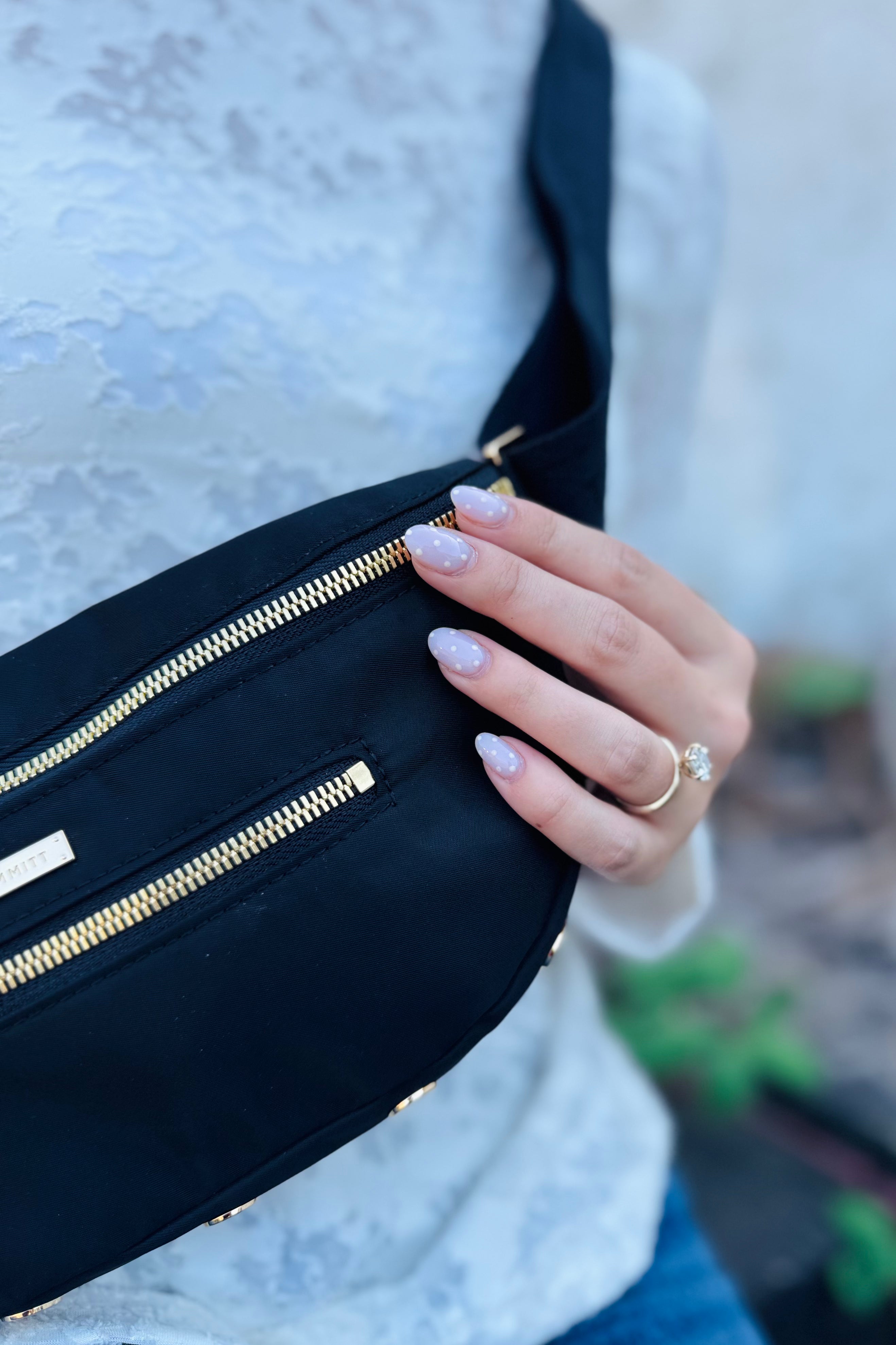 Charles Med Crossbody - Black Nylon