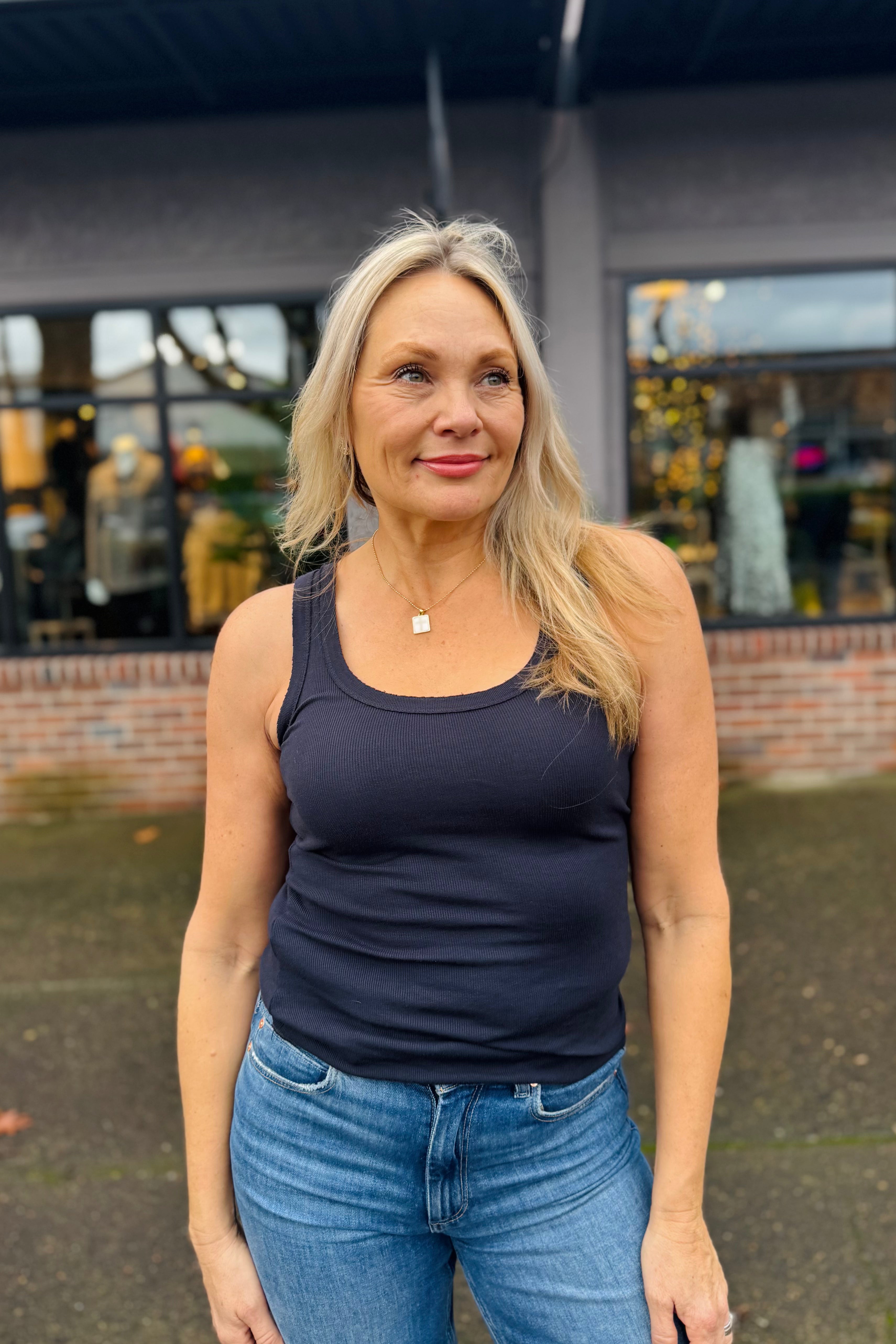 Tiburon Tank - Midnight