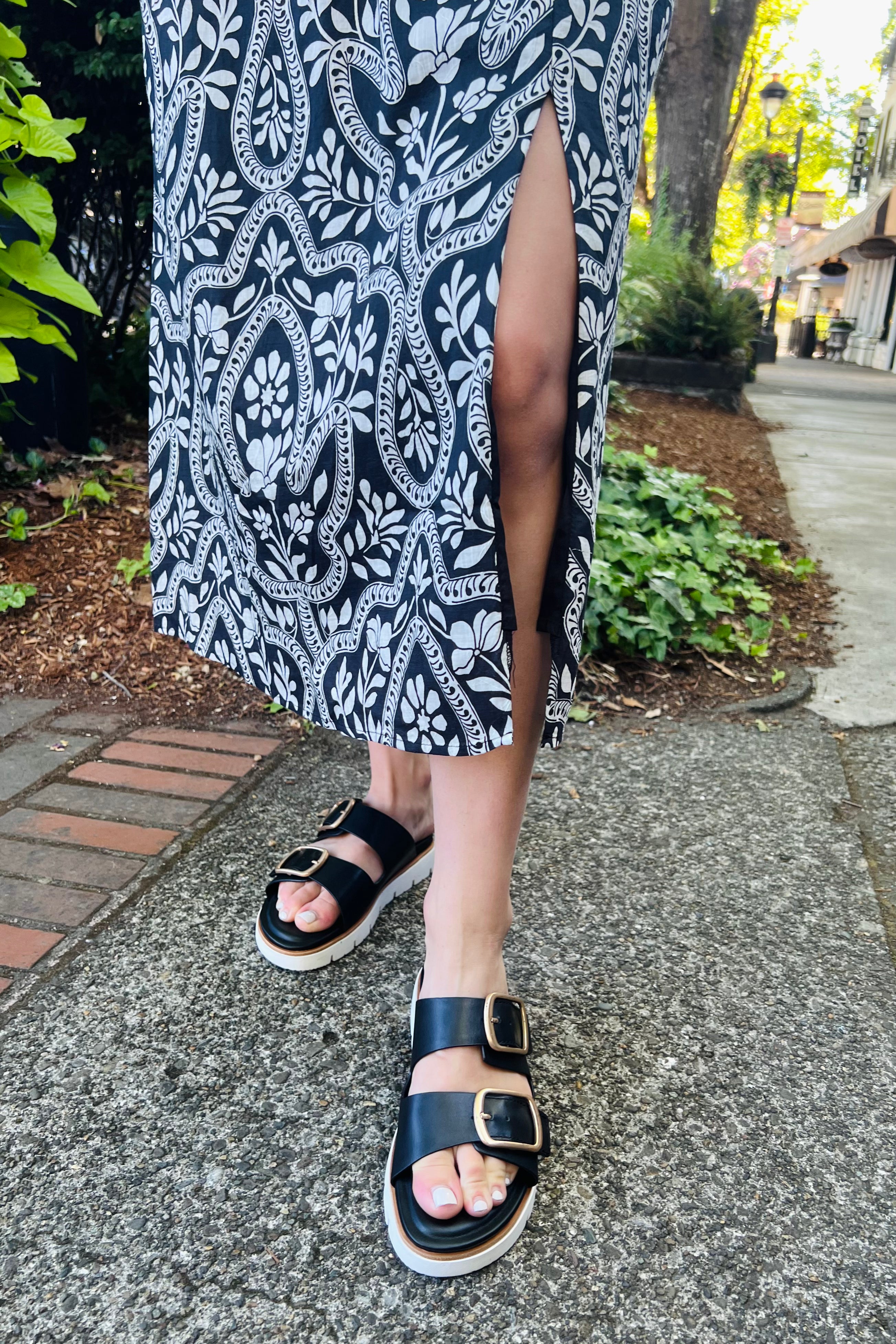 Pattern Maxi Dress with Slit