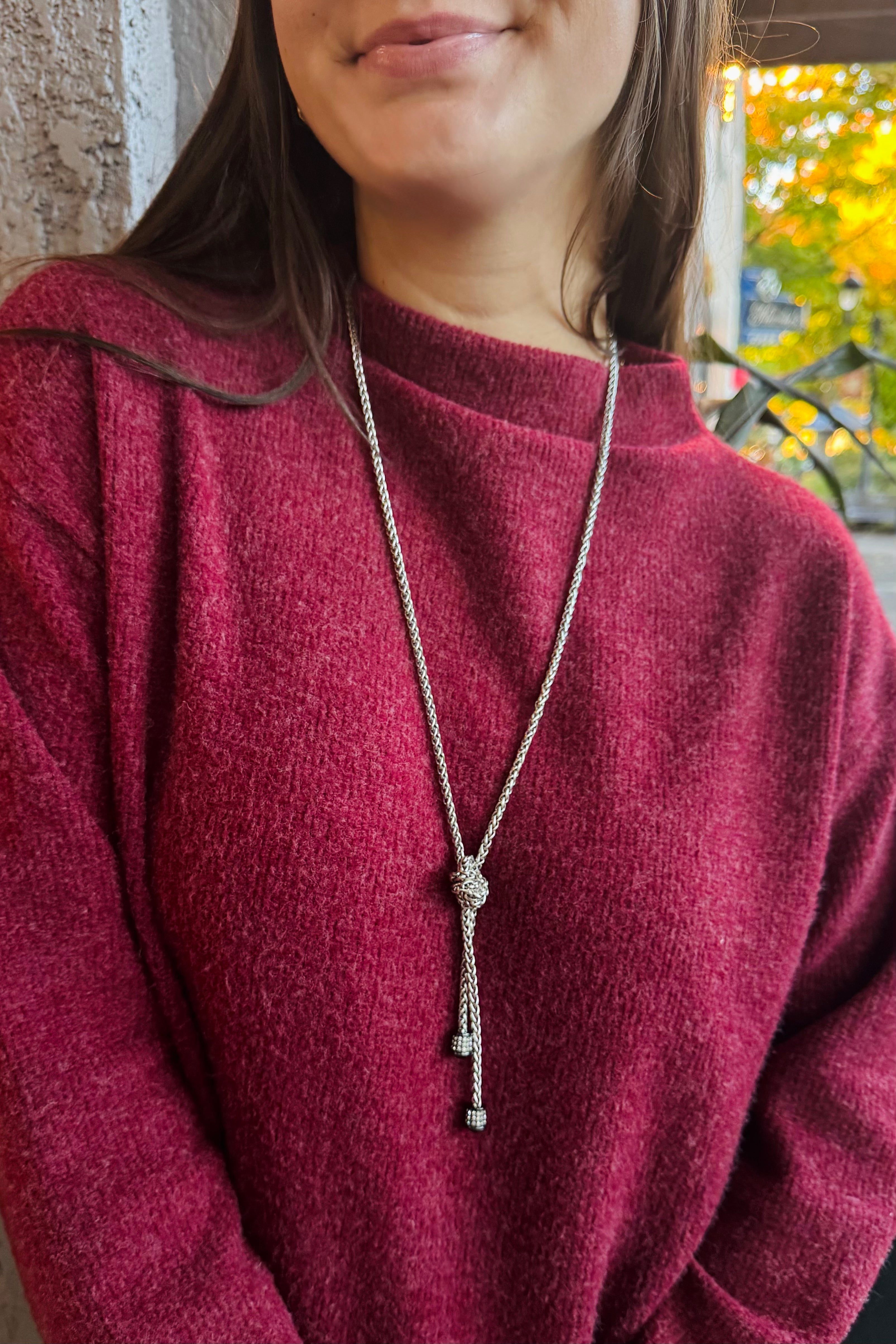 Meridian Ventus Black Y Necklace