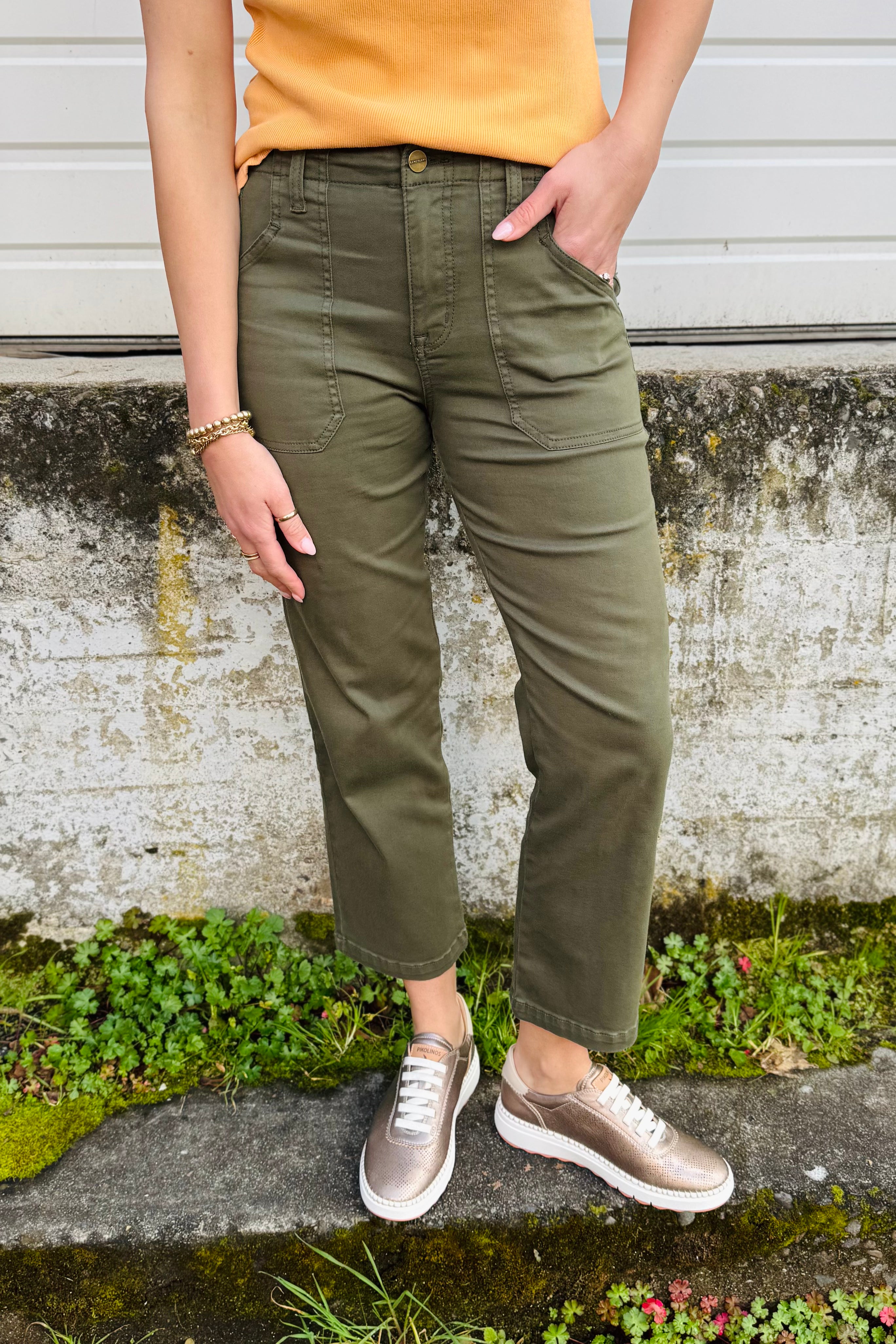 Retreat Crop Pants