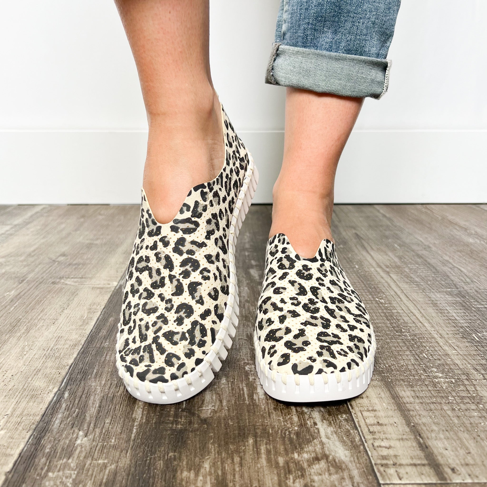 Best Online Stores for Women Shoes Near Me Arktana