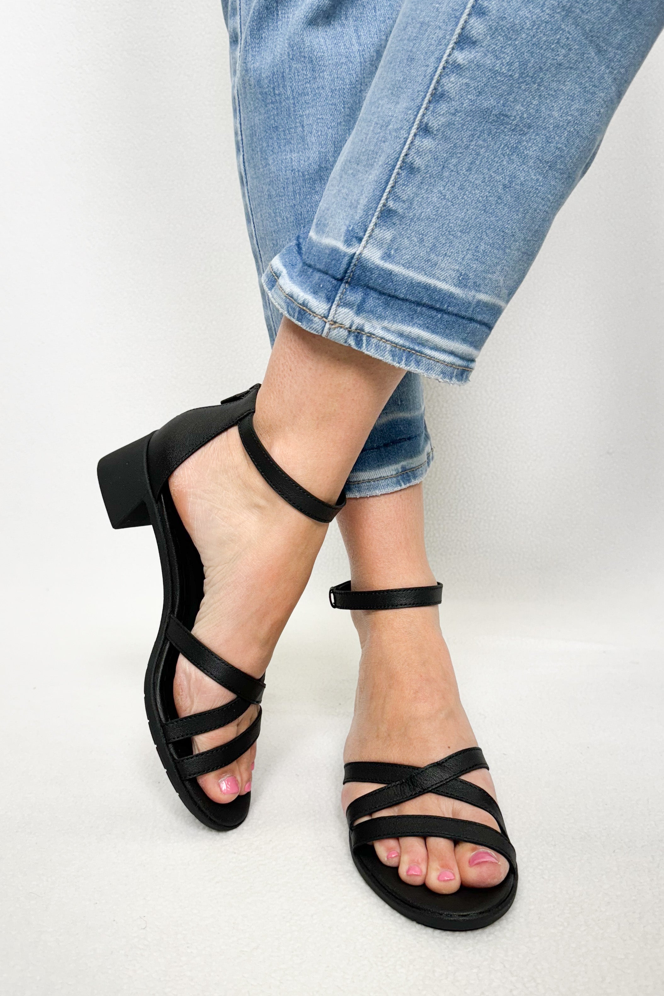 Noni Heeled Sandal