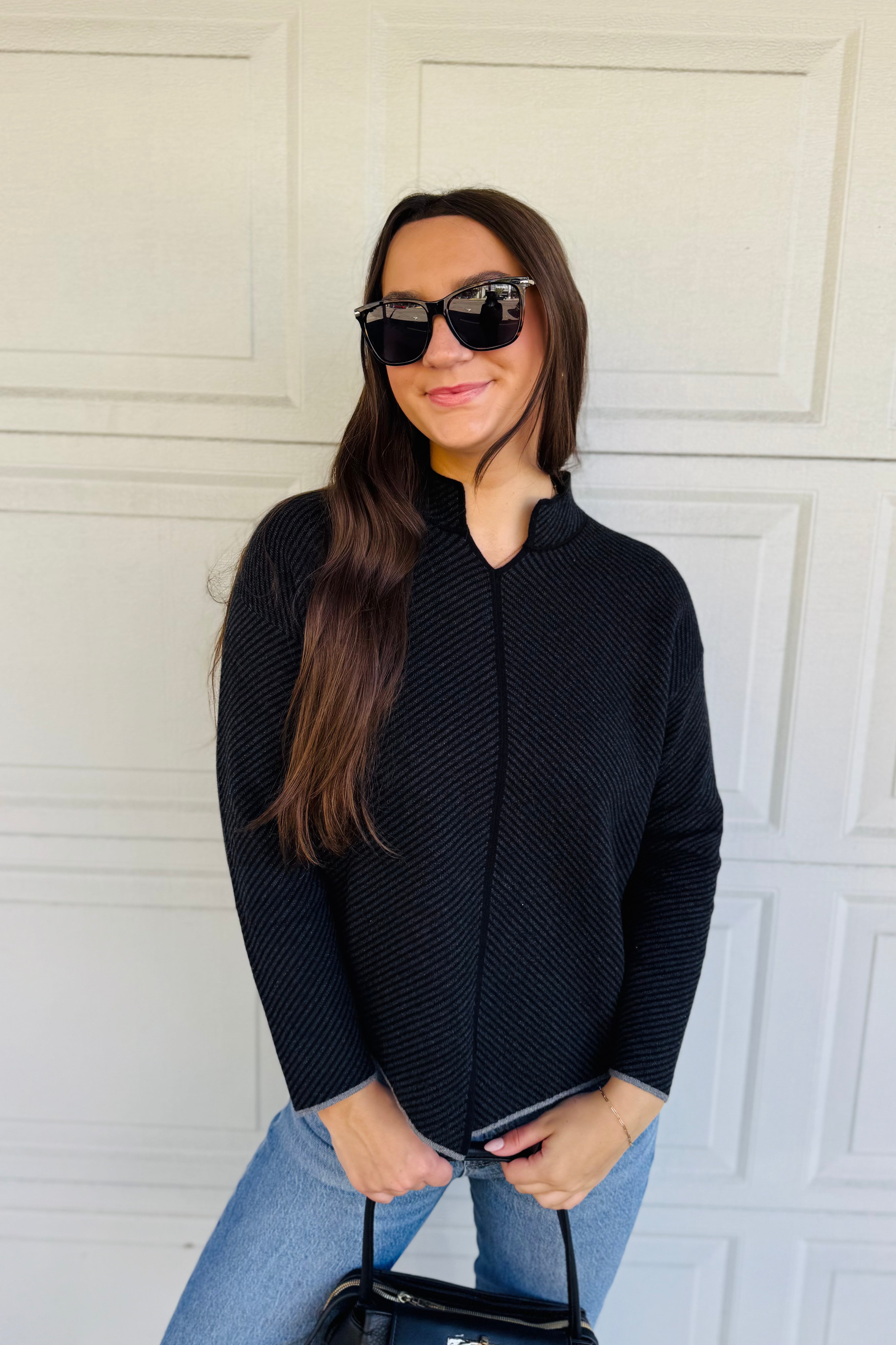 Neru Collar Sweater