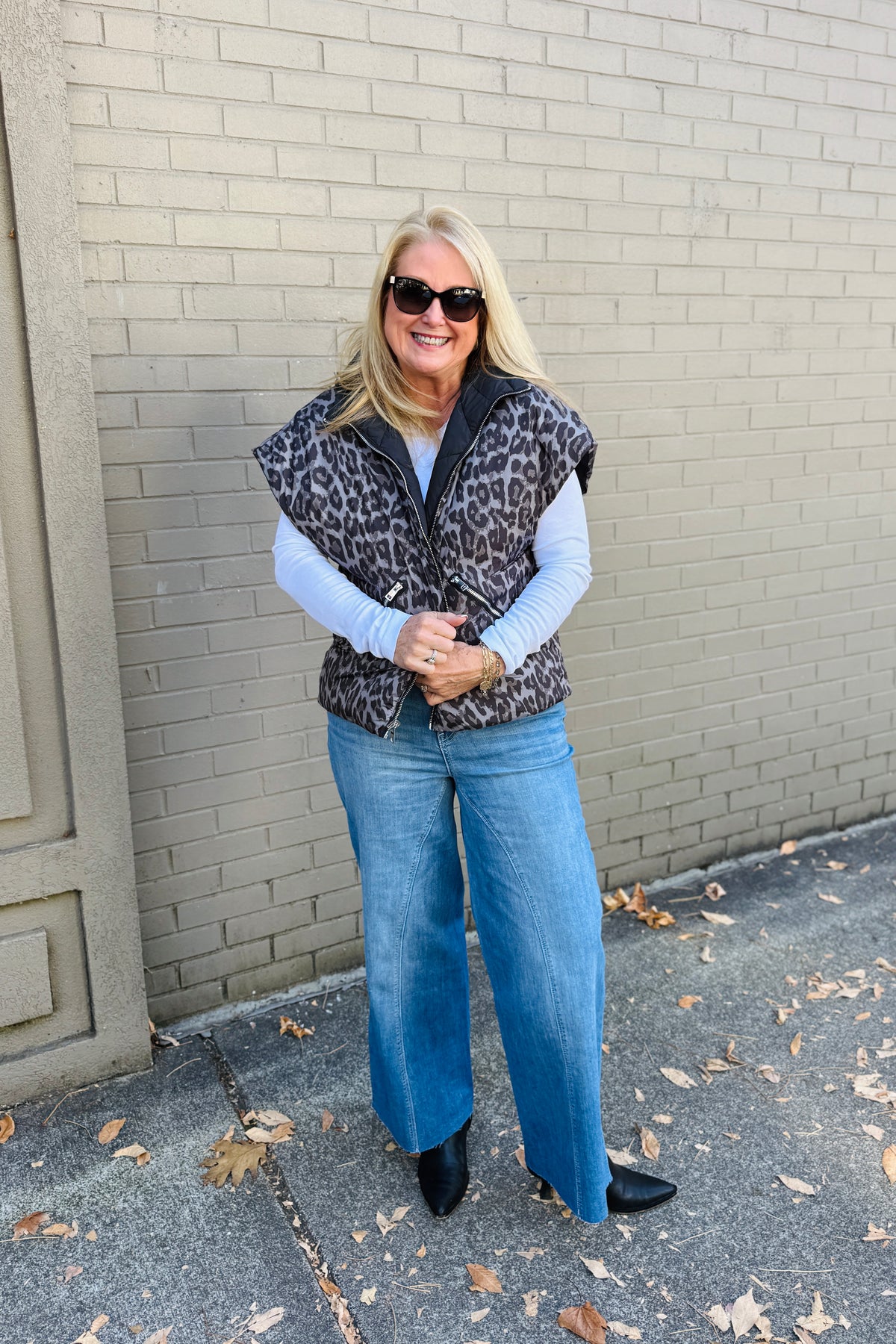 Reversible Leopard Poncho - Black
