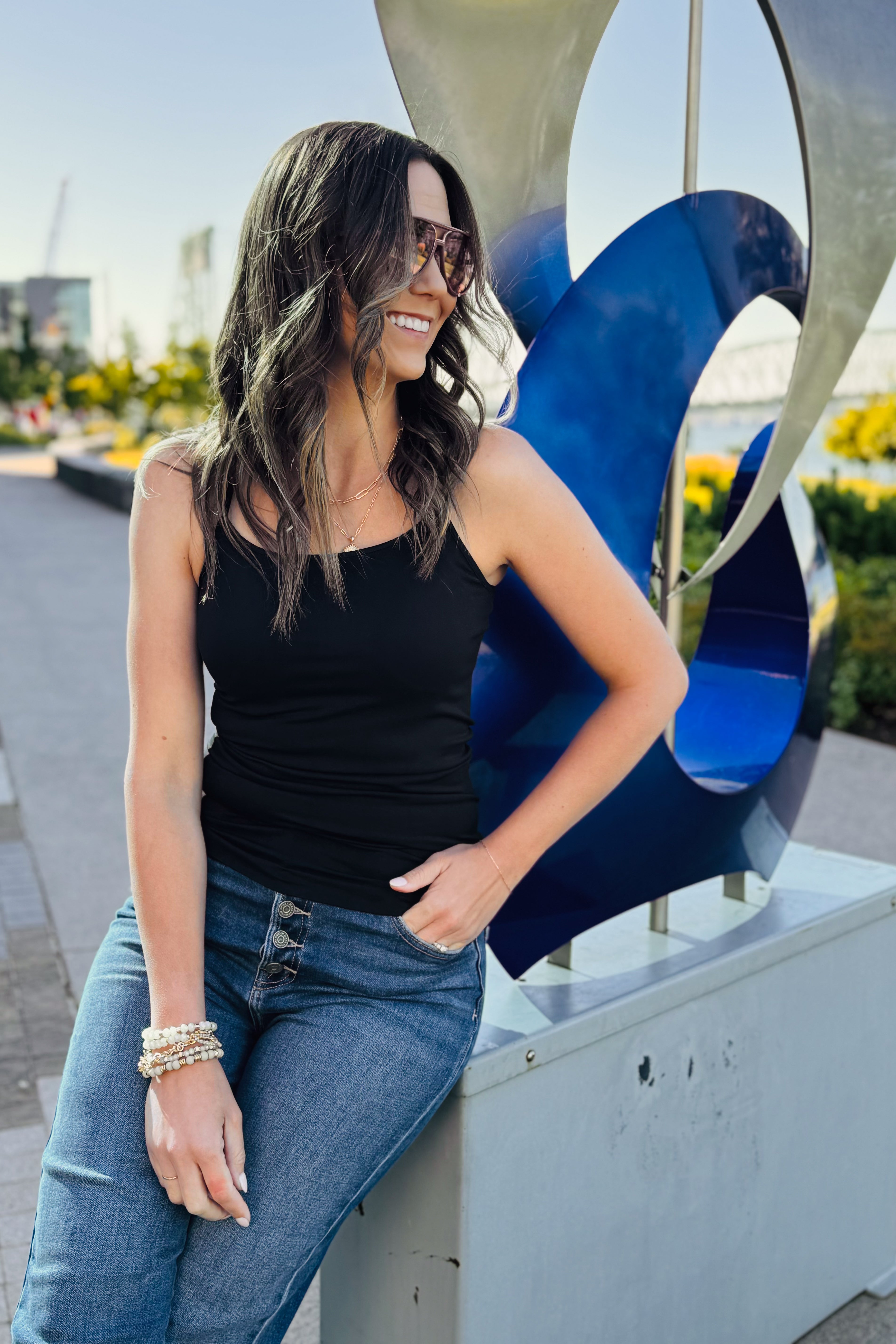 SIGNATURE CAMI BLACK NIKIBIKI