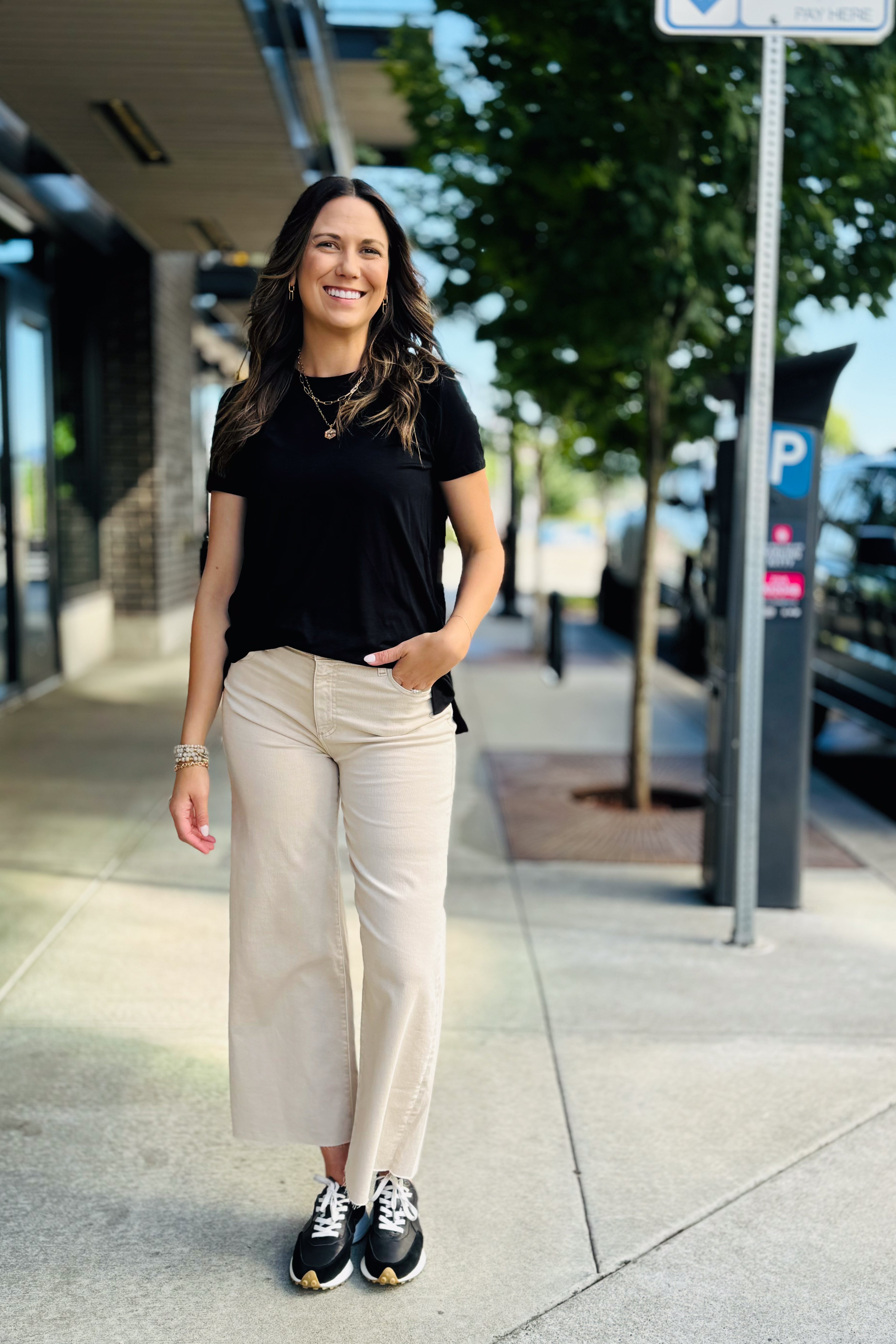 S/S Scoop Top With Back Pleats