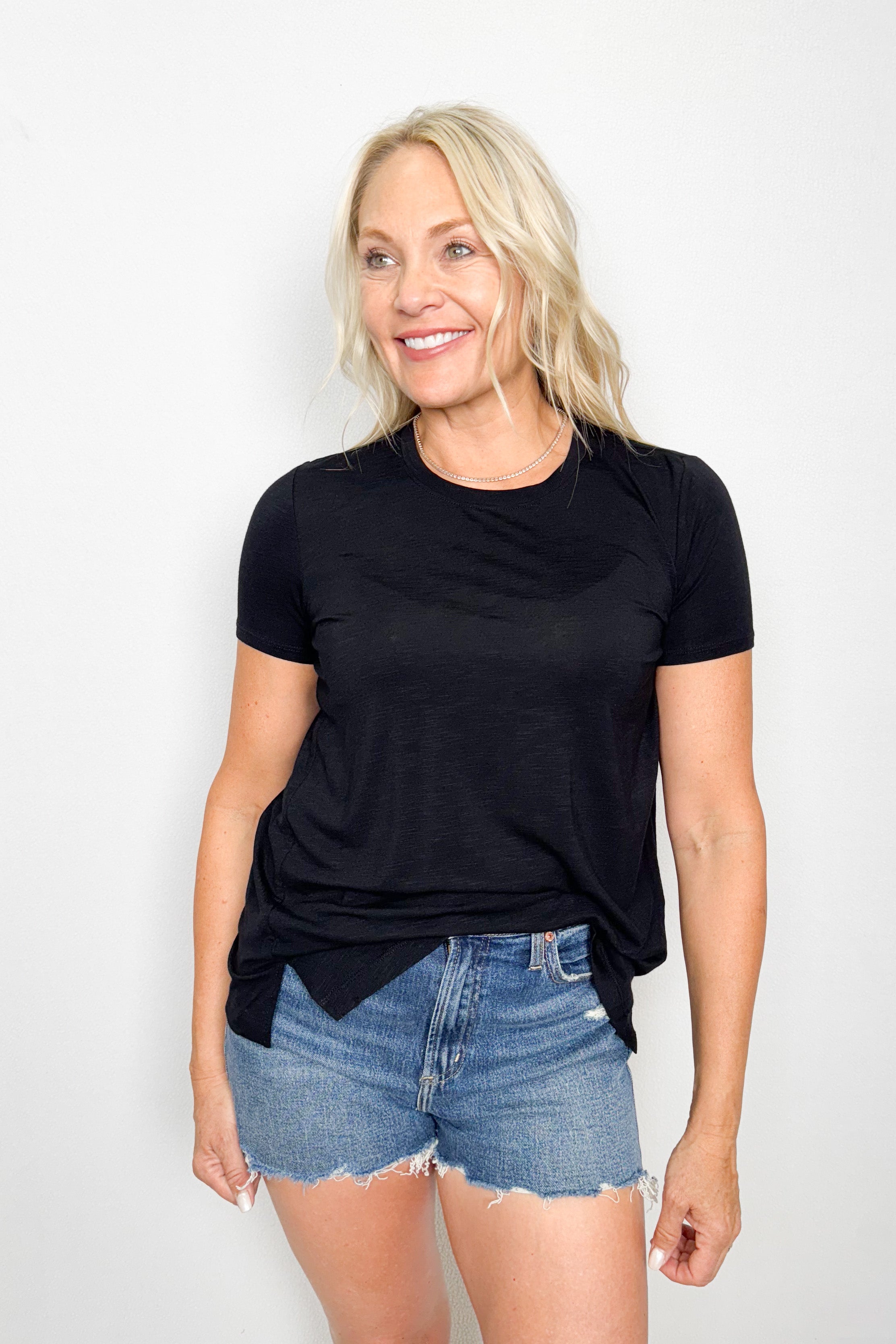 S/S Scoop Top With Back Pleats