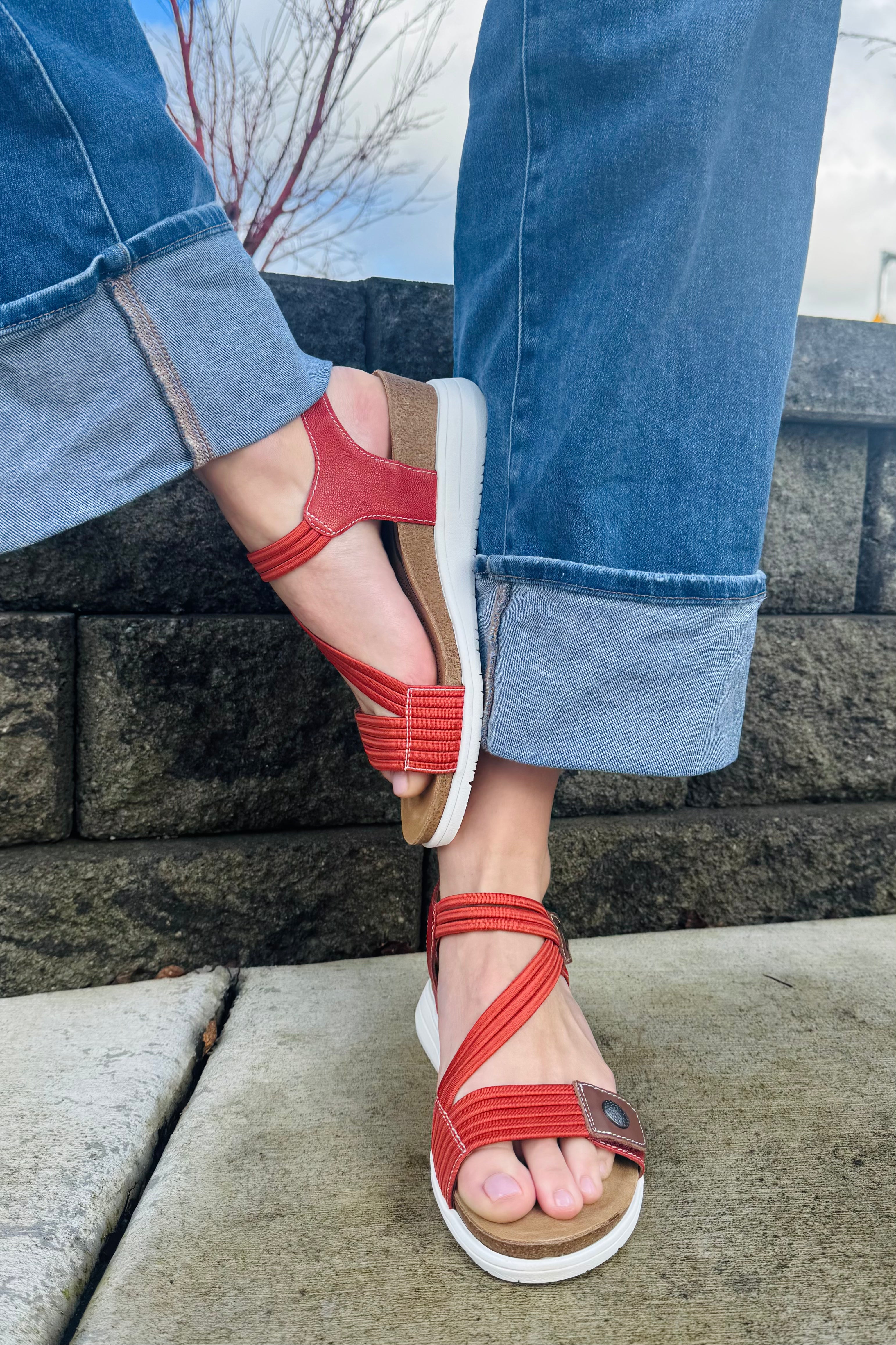 These Sandals are lightweight, adjustable and that little wedge gives you comfortable height. Basically… throw them on with jeans, a midi dress, shorts, linen sets.