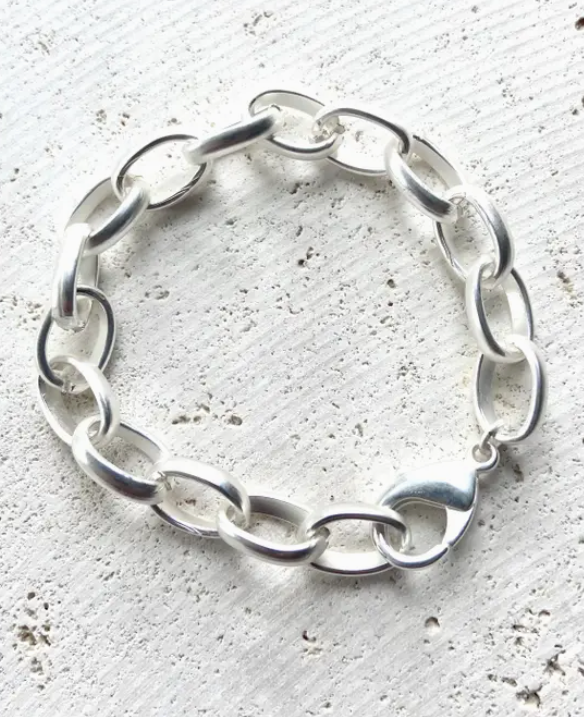 Matte Silver Chunky Single Bracelet