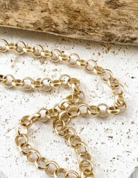 Chunky Matte Gold Rolo Necklace