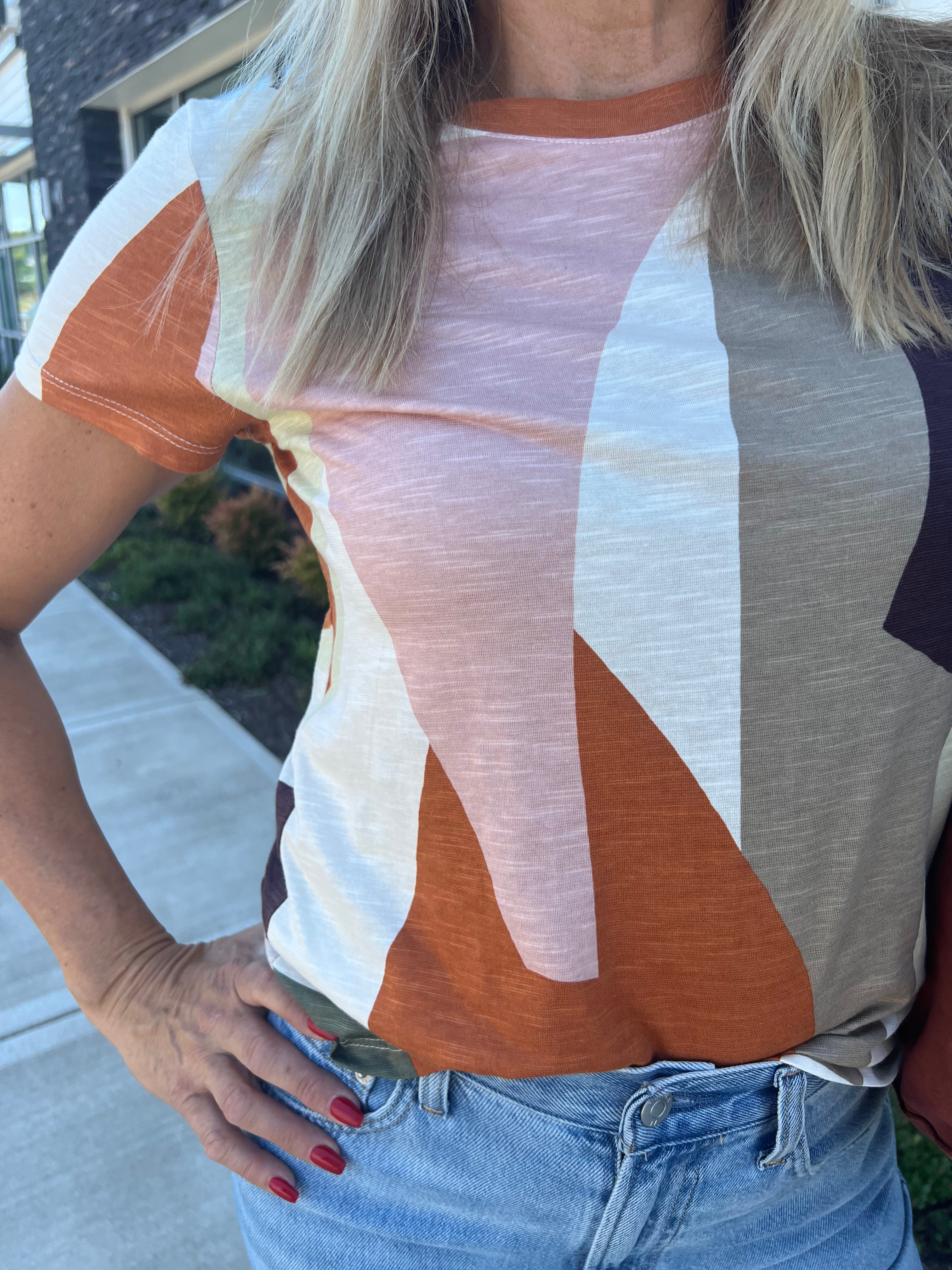 The Perfect Tee - Aura