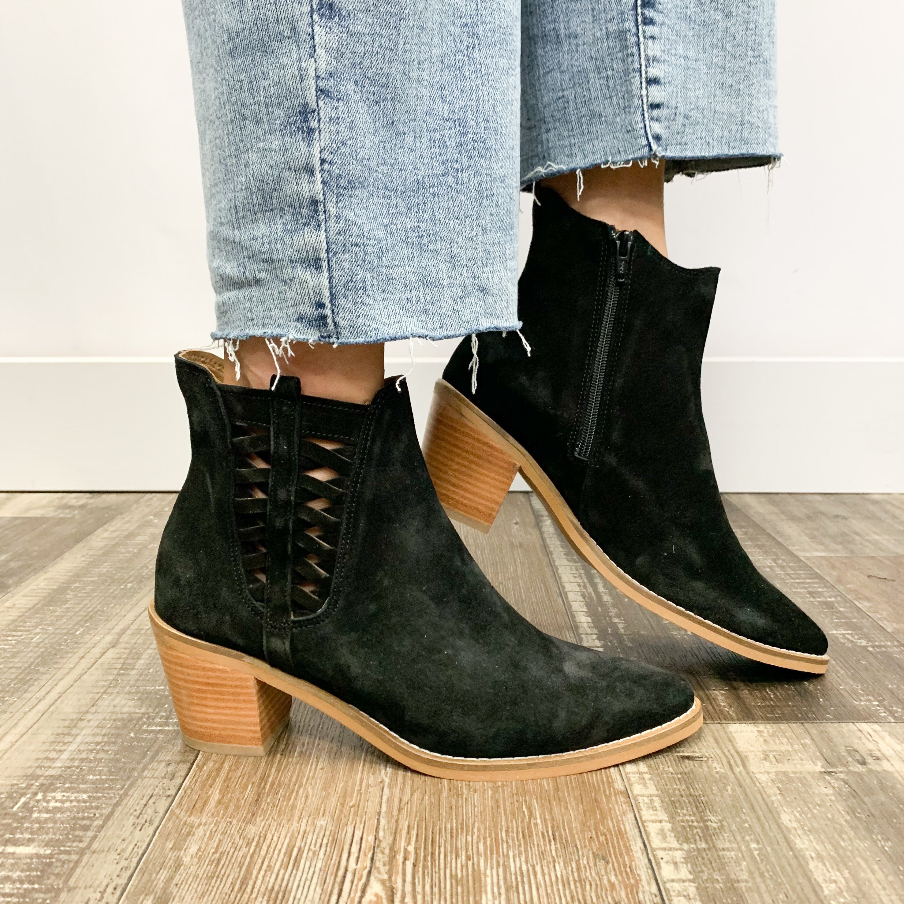 Veronika Ankle Boot
