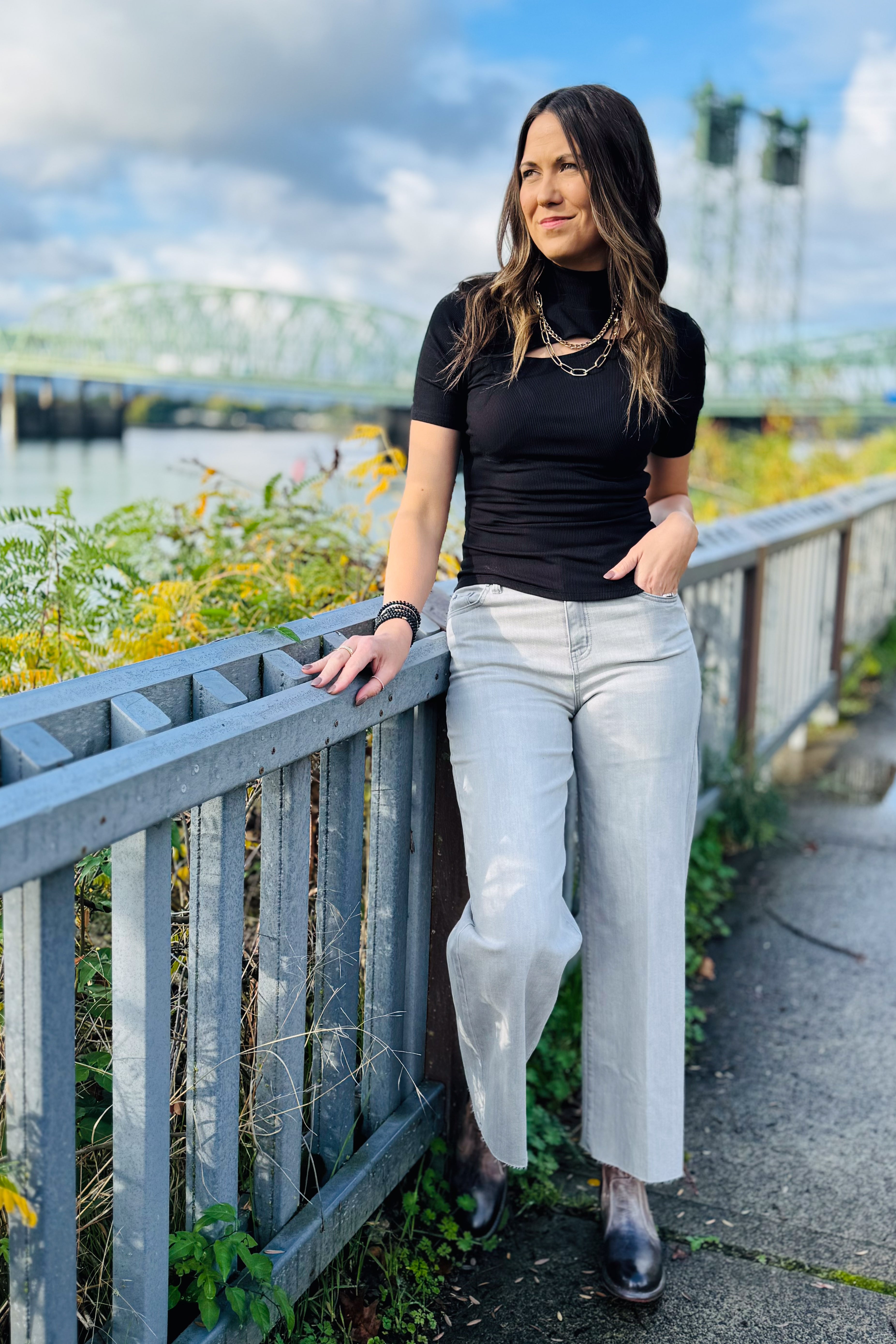 Vija Tee