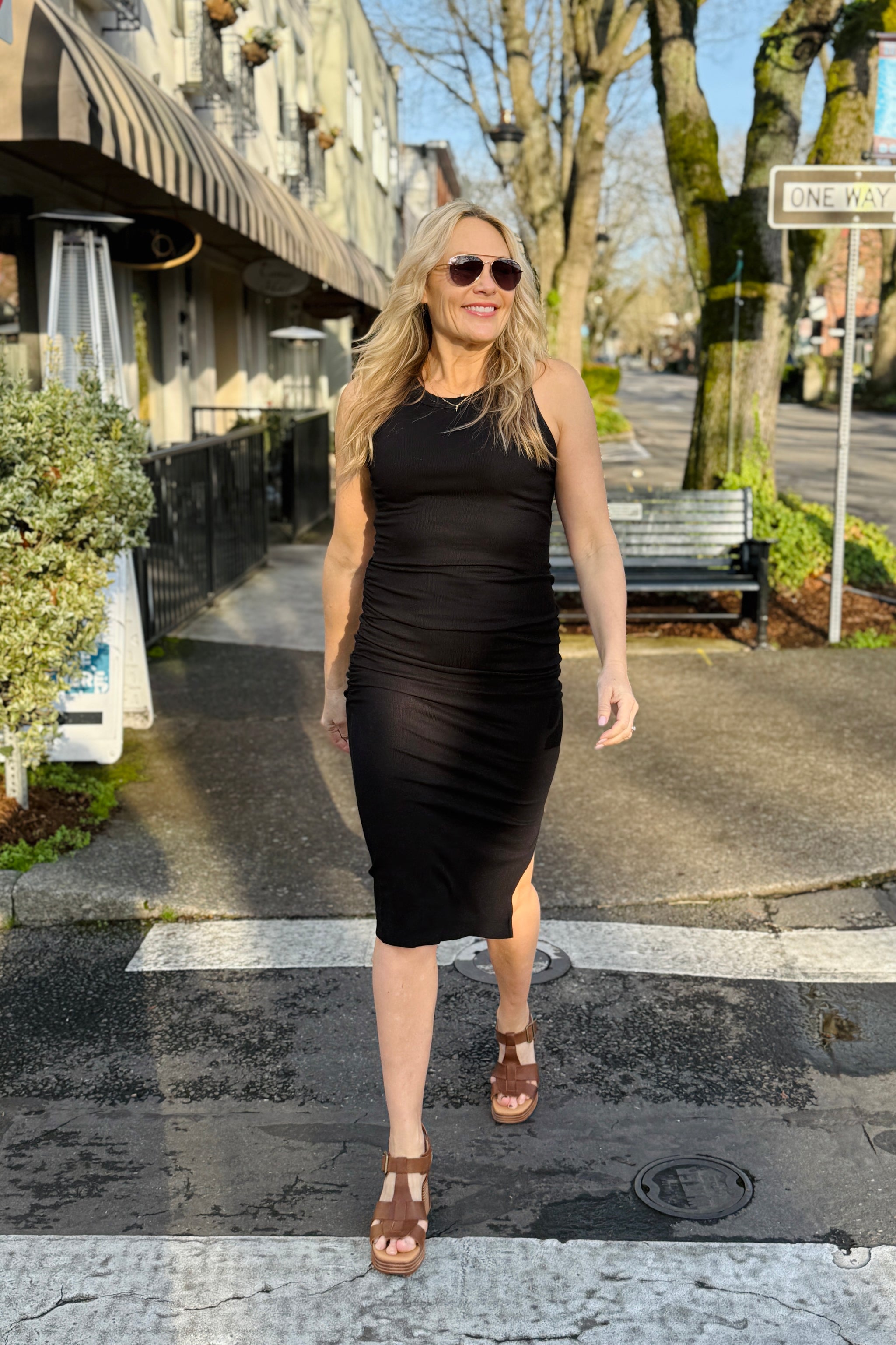 Wren Ruched Midi Dress-Black
