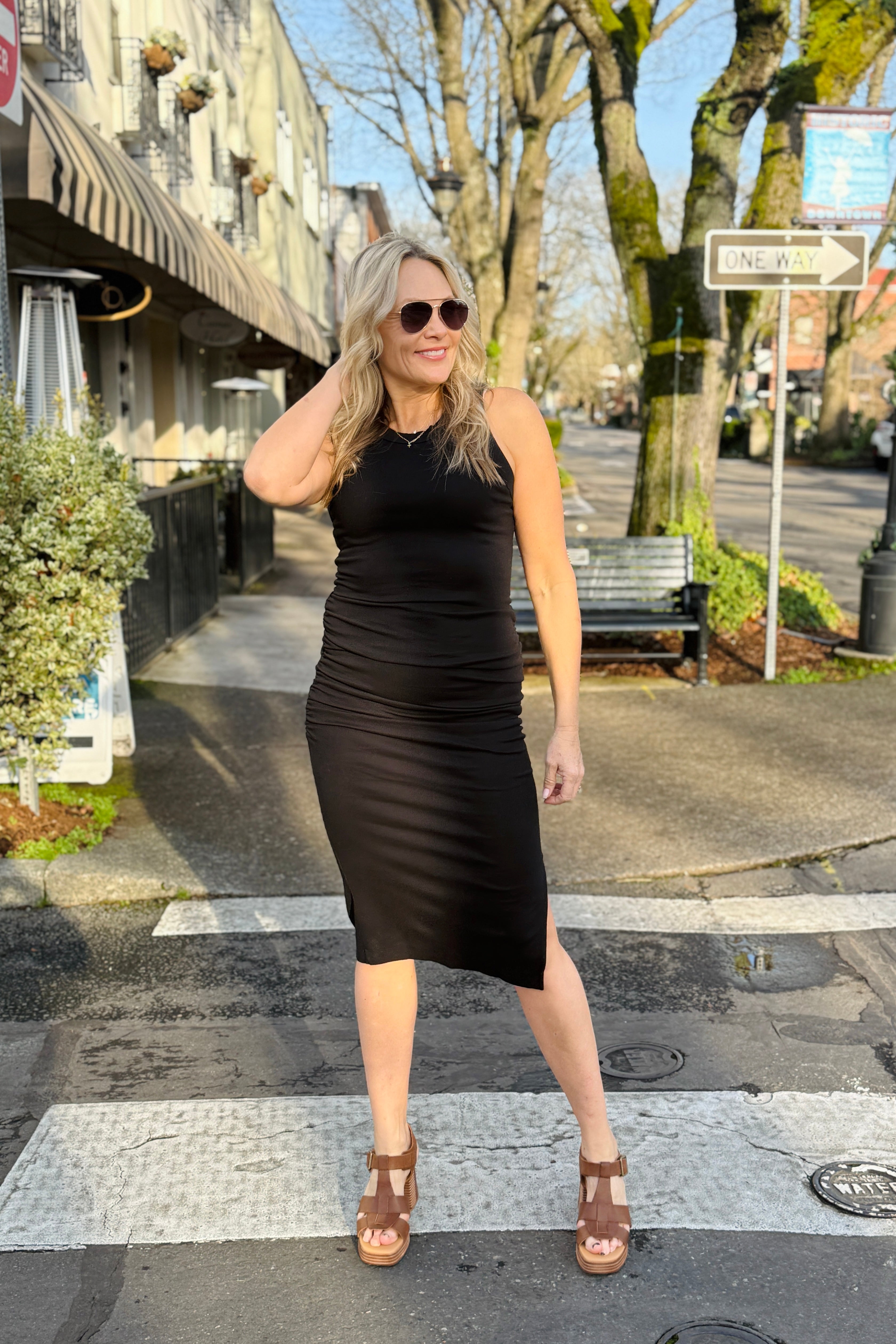 Wren Ruched Midi Dress-Black