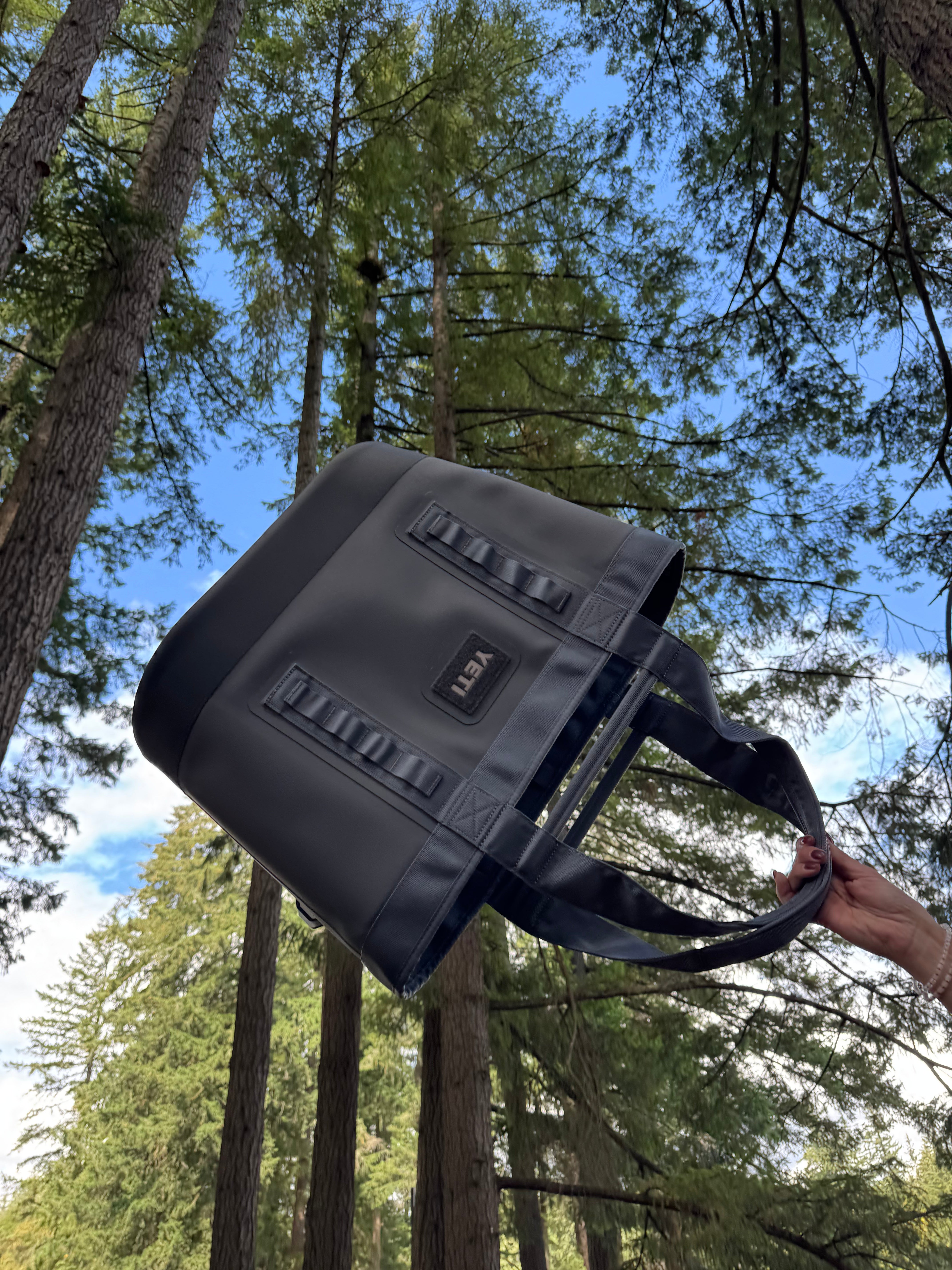 YETI Camino Carryall 35 2.0 Tote Bag - Storm Gray