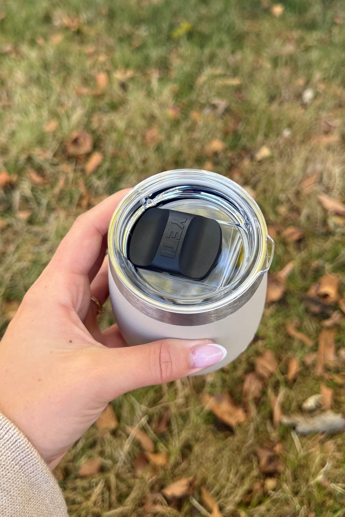 YETI Rambler 10 oz Wine Tumbler - Cape Taupe