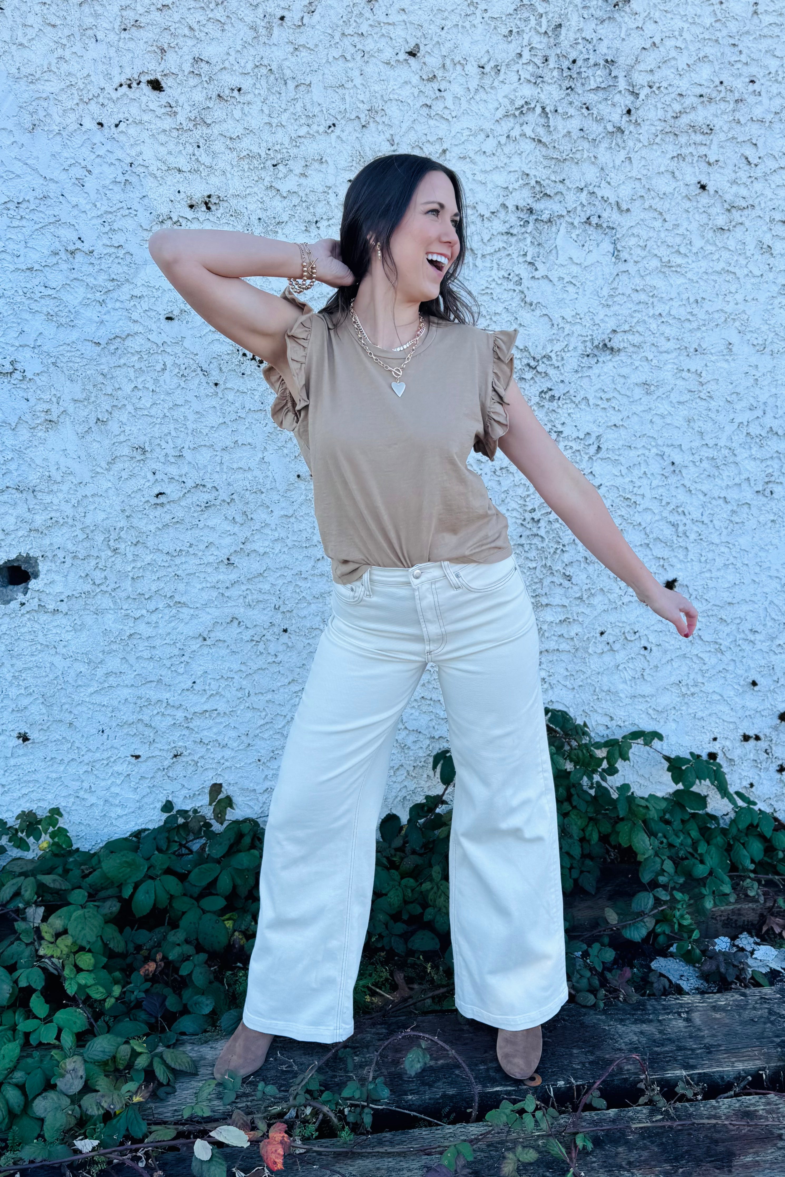 Ylora Frill Sleeve Top