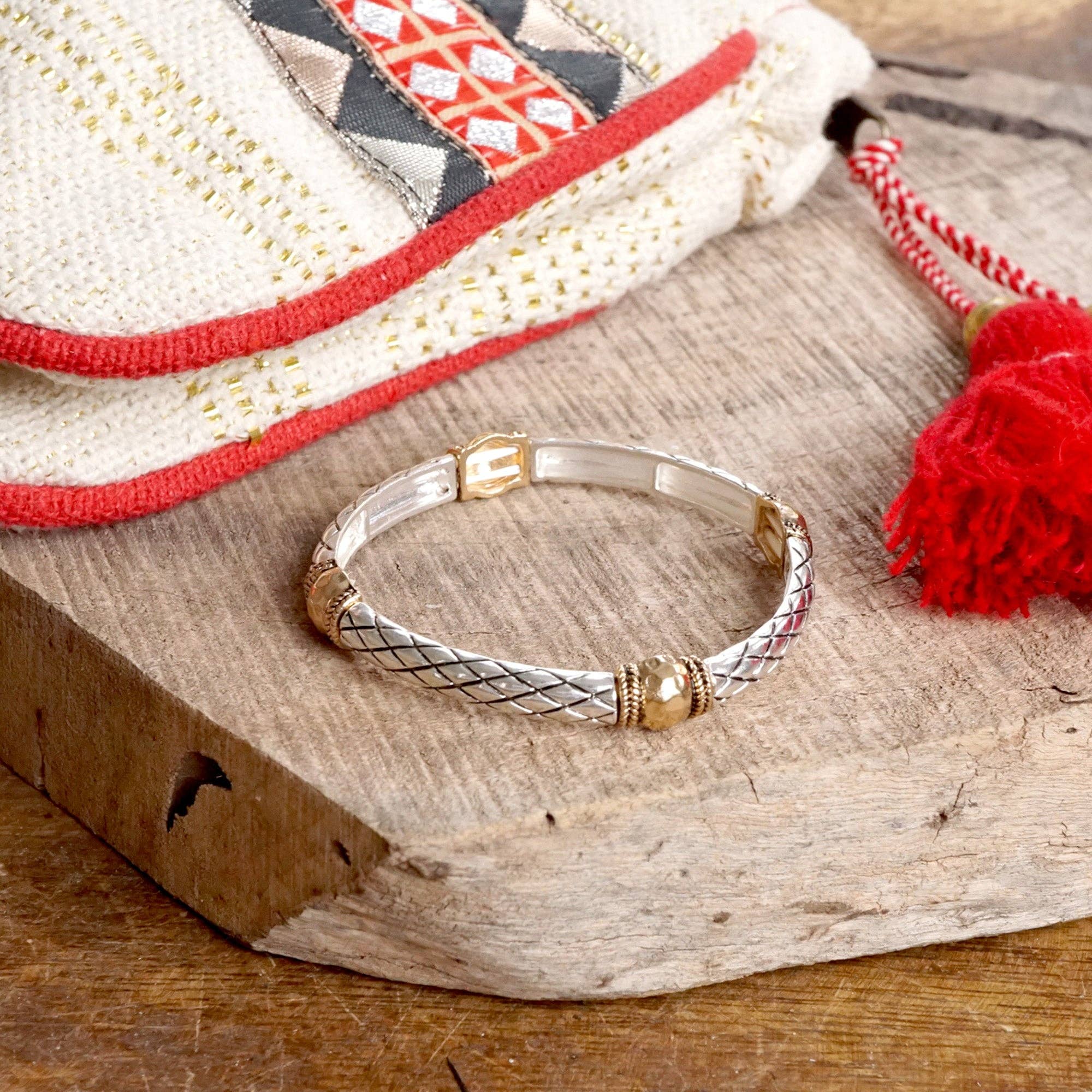 Timeless Layering Textured Bangles:Criss Cross - Silver