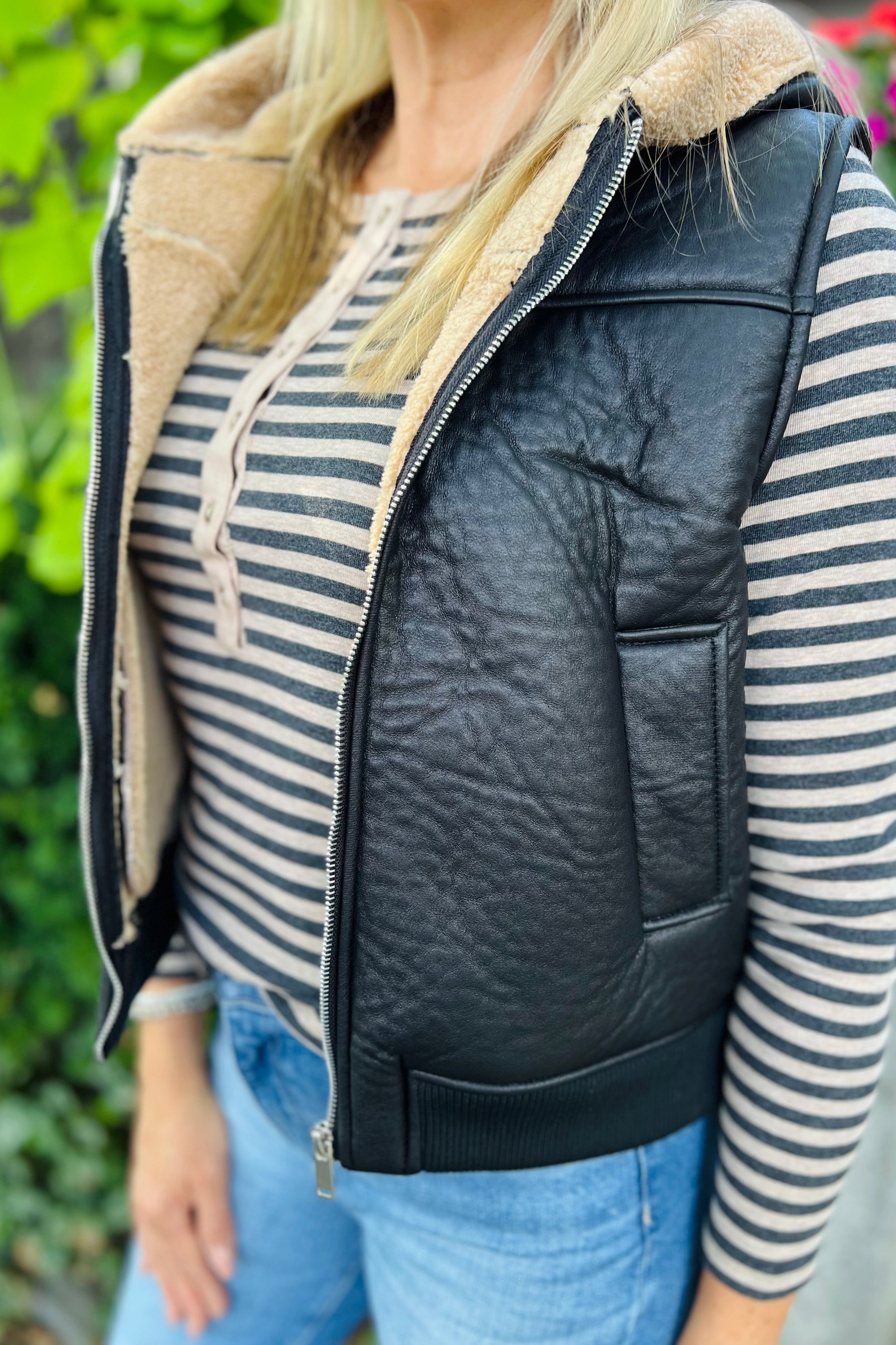 Brad Hooded Vest