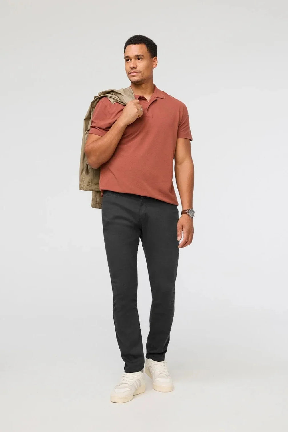 DUER No Sweat relaxed taper pants in Slate, breathable stretch pants cut for athletic builds that stay cool and comfortable at the office, on travel days and at dinner