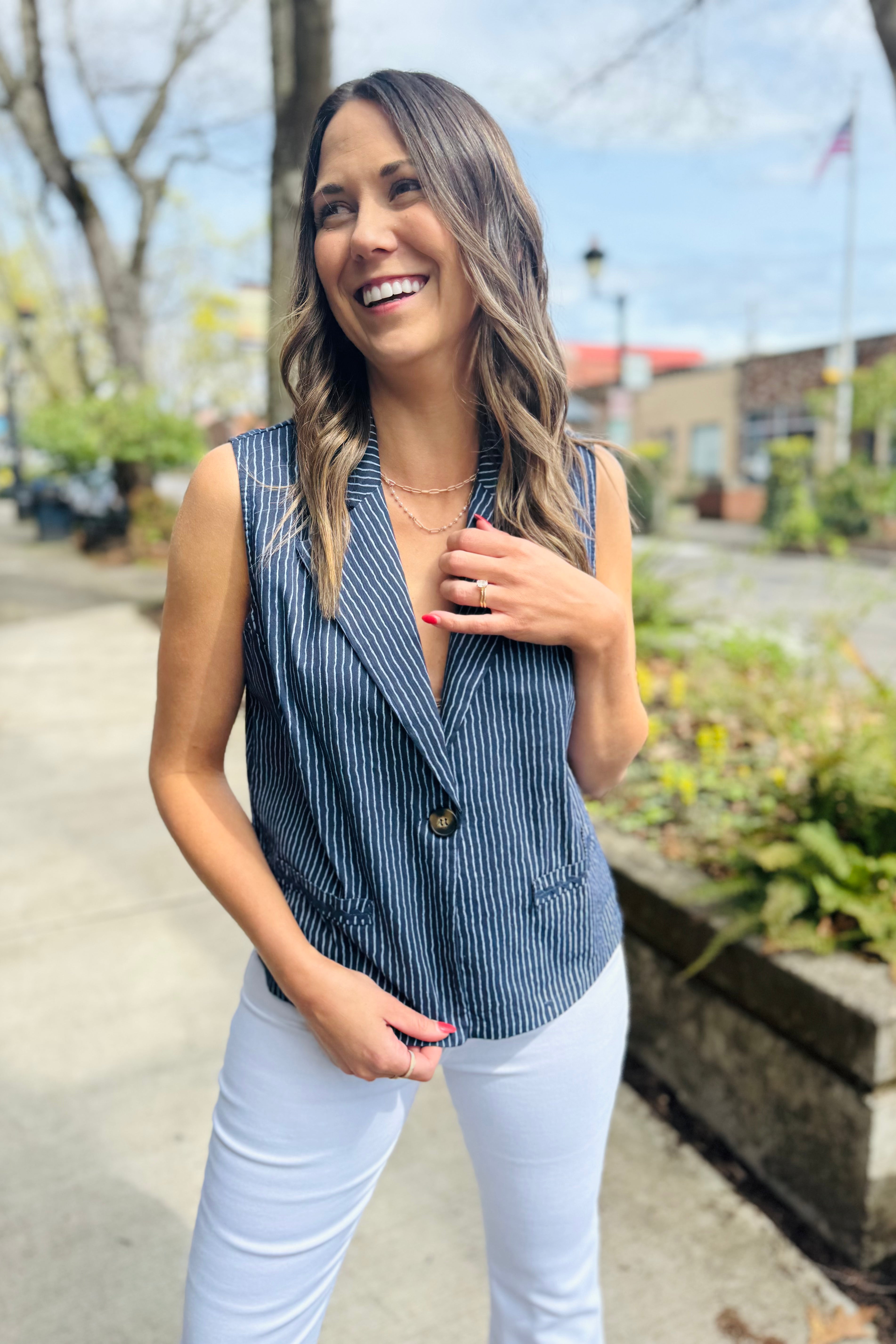 Woven Sleeveless Jacket