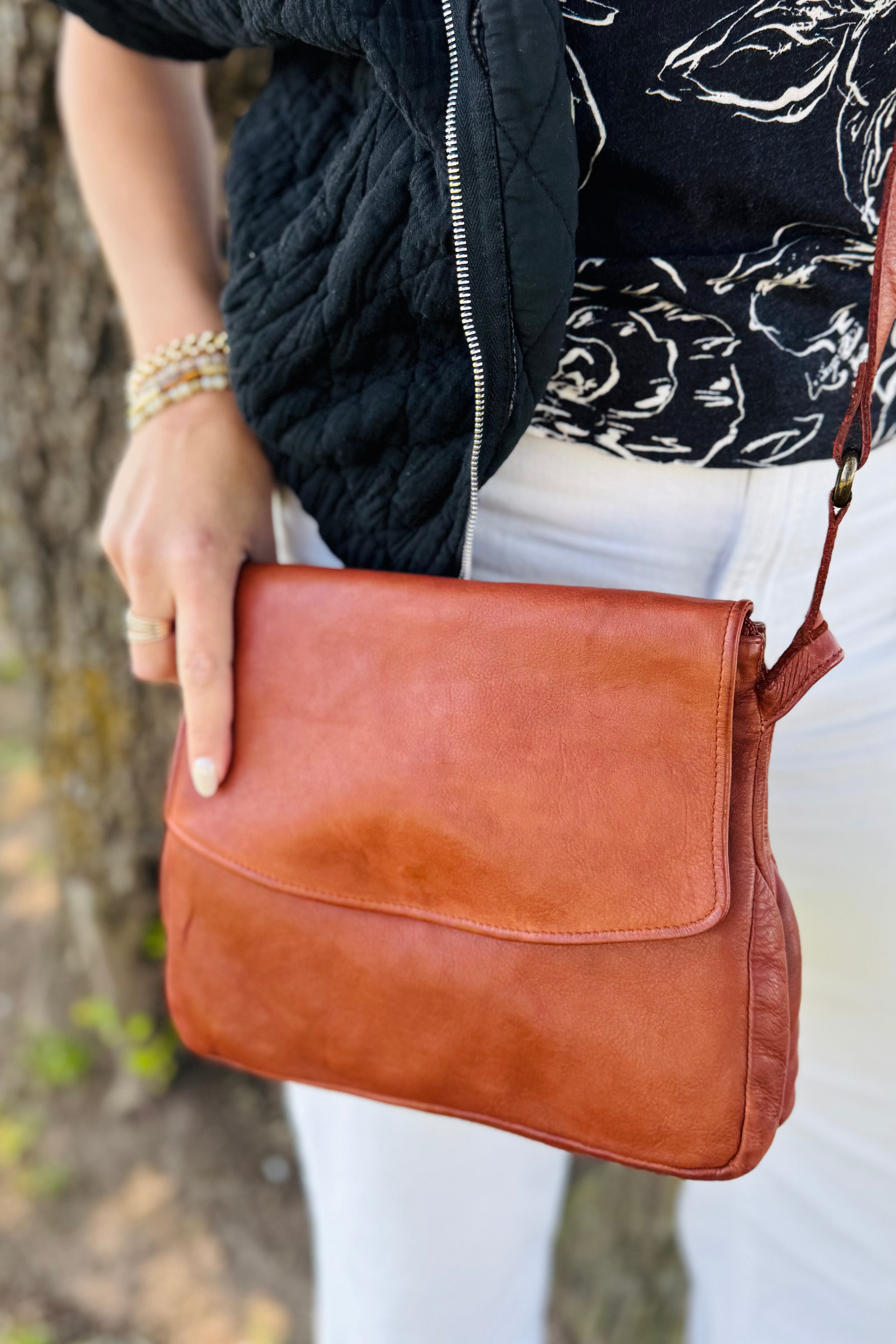 Toledo Crossbody