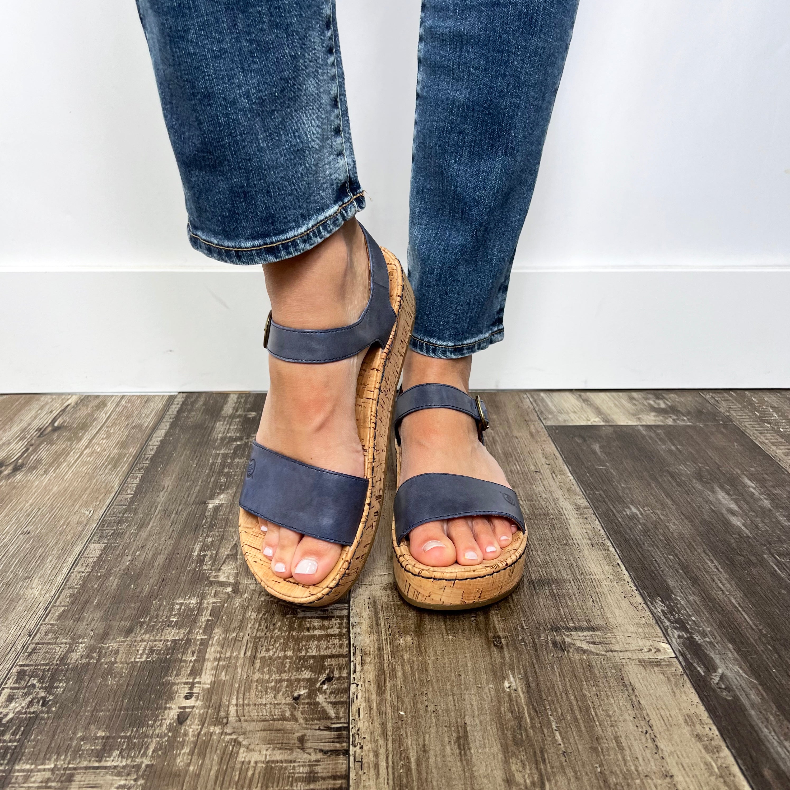 Sari Sandal