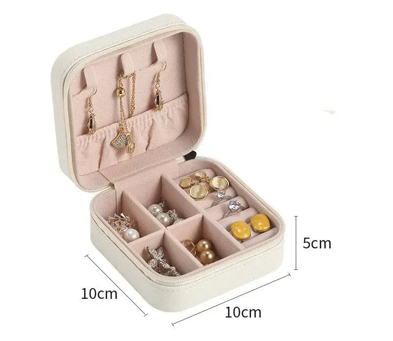 Travel Leather Jewelry Case: White