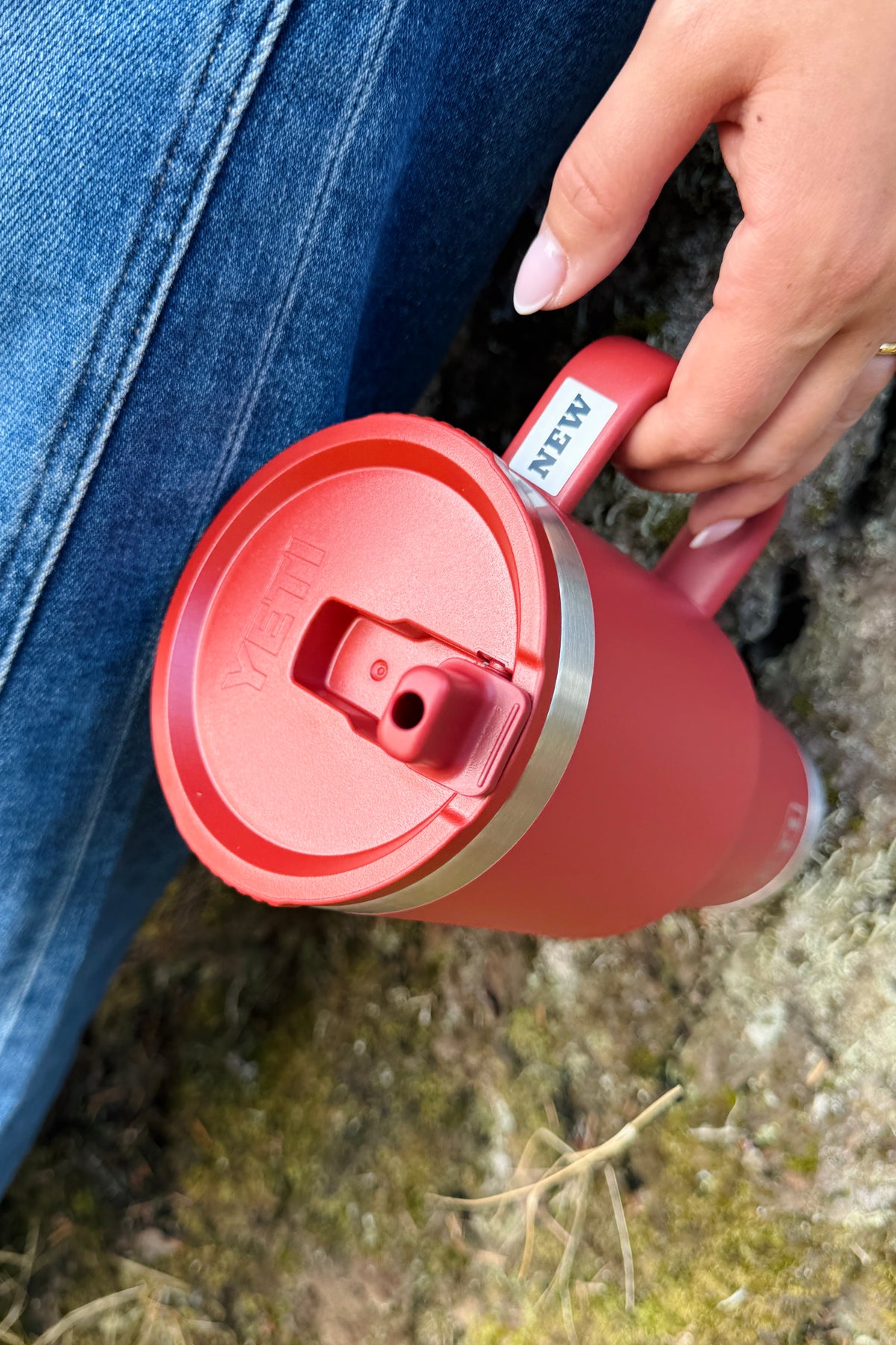 YETI Rambler 30 oz Travel Straw Mug - Stag Red