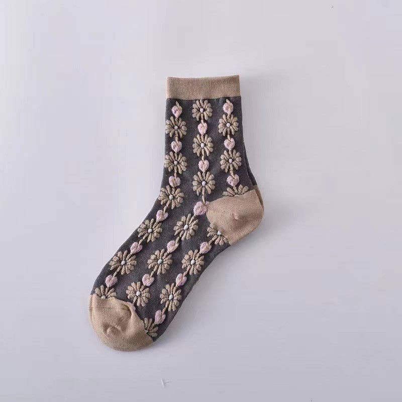 Three-Dimensional Relief Women's Sock
