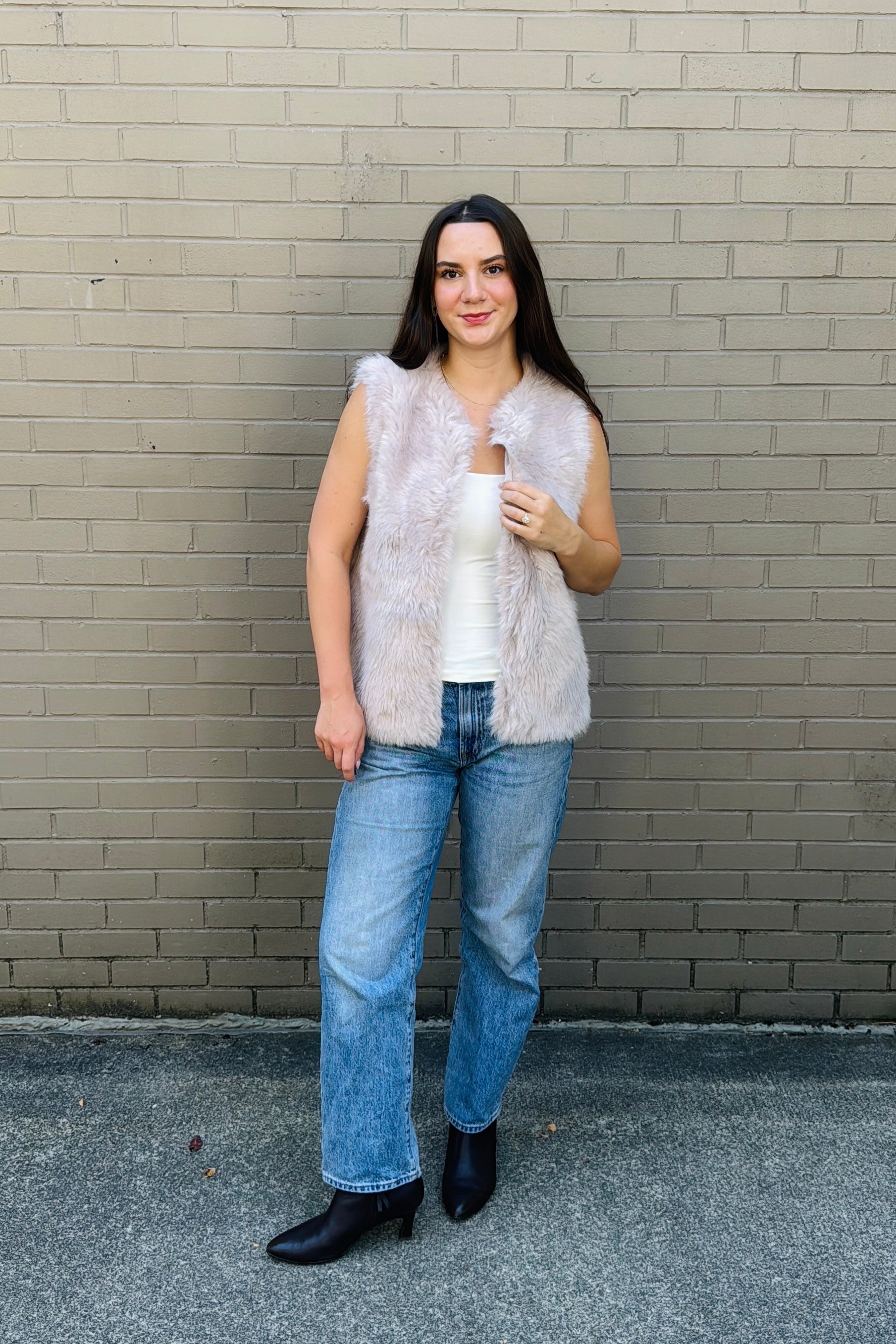 Ava Vest