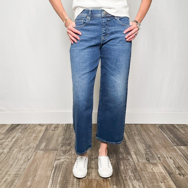Ava Mid Rise Wide Leg Pull-On Jeans