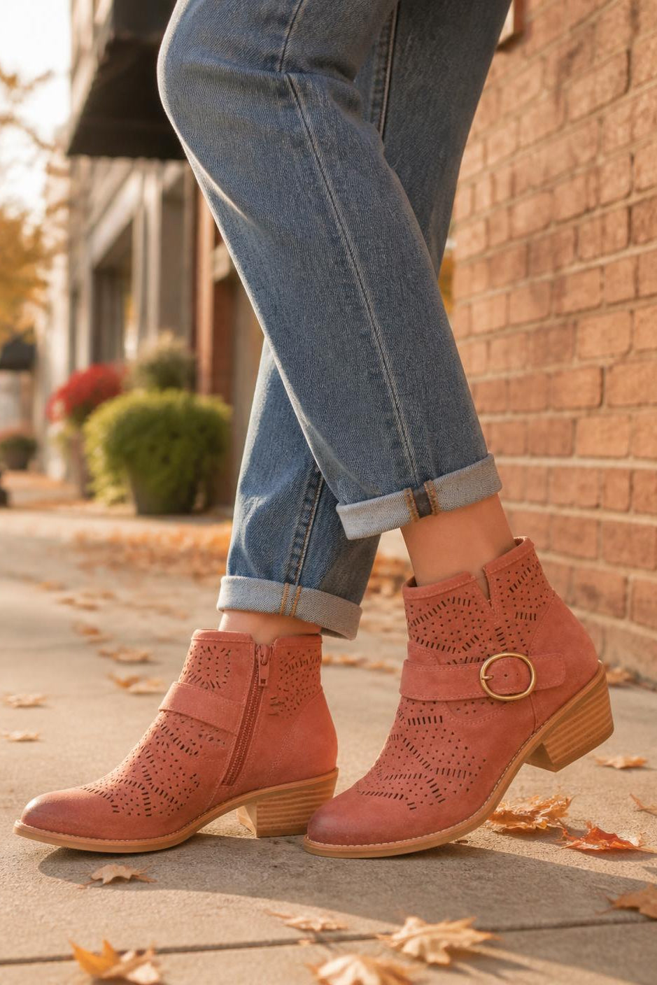 Adriana Boot