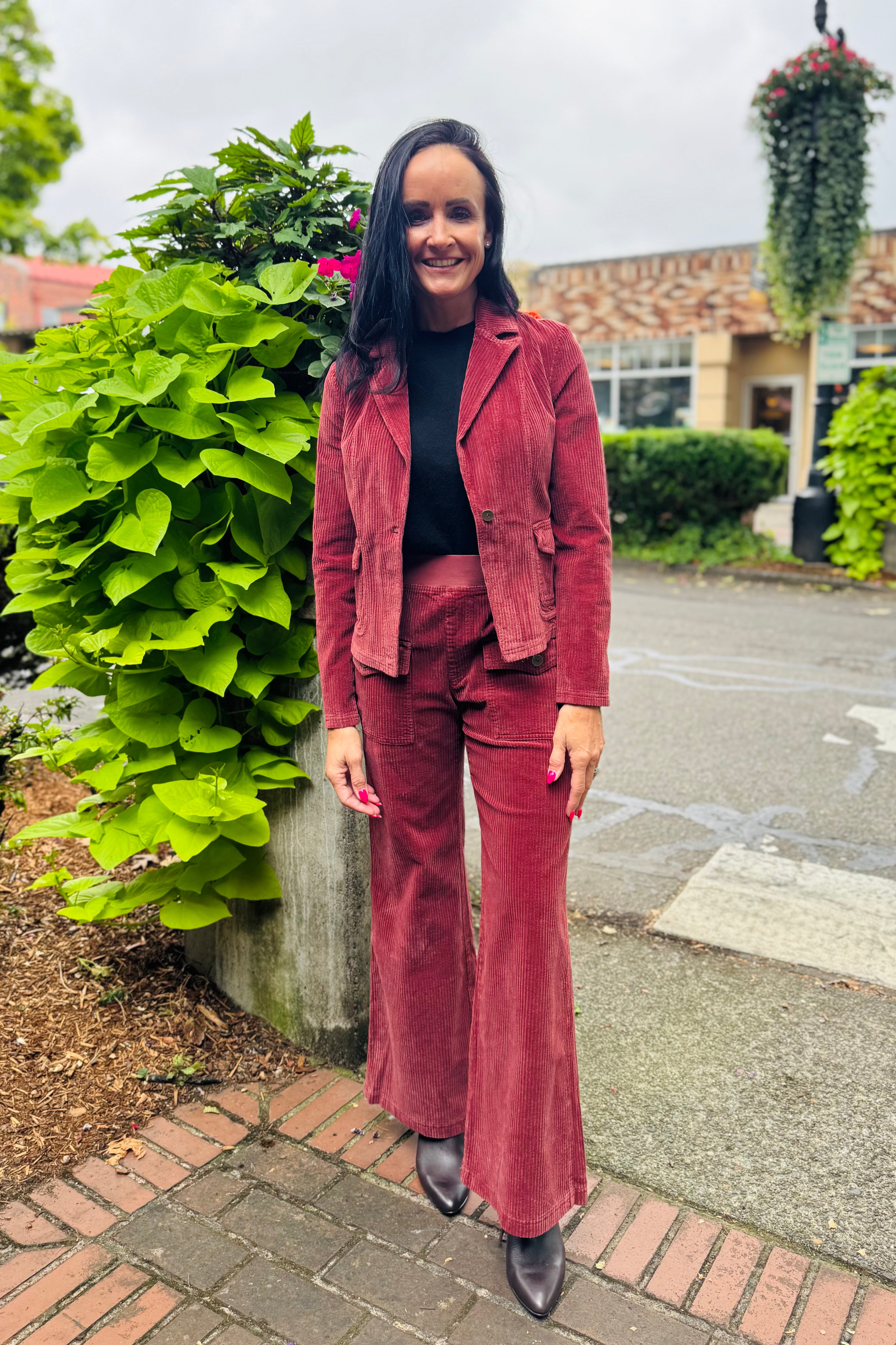 Aila Blazer