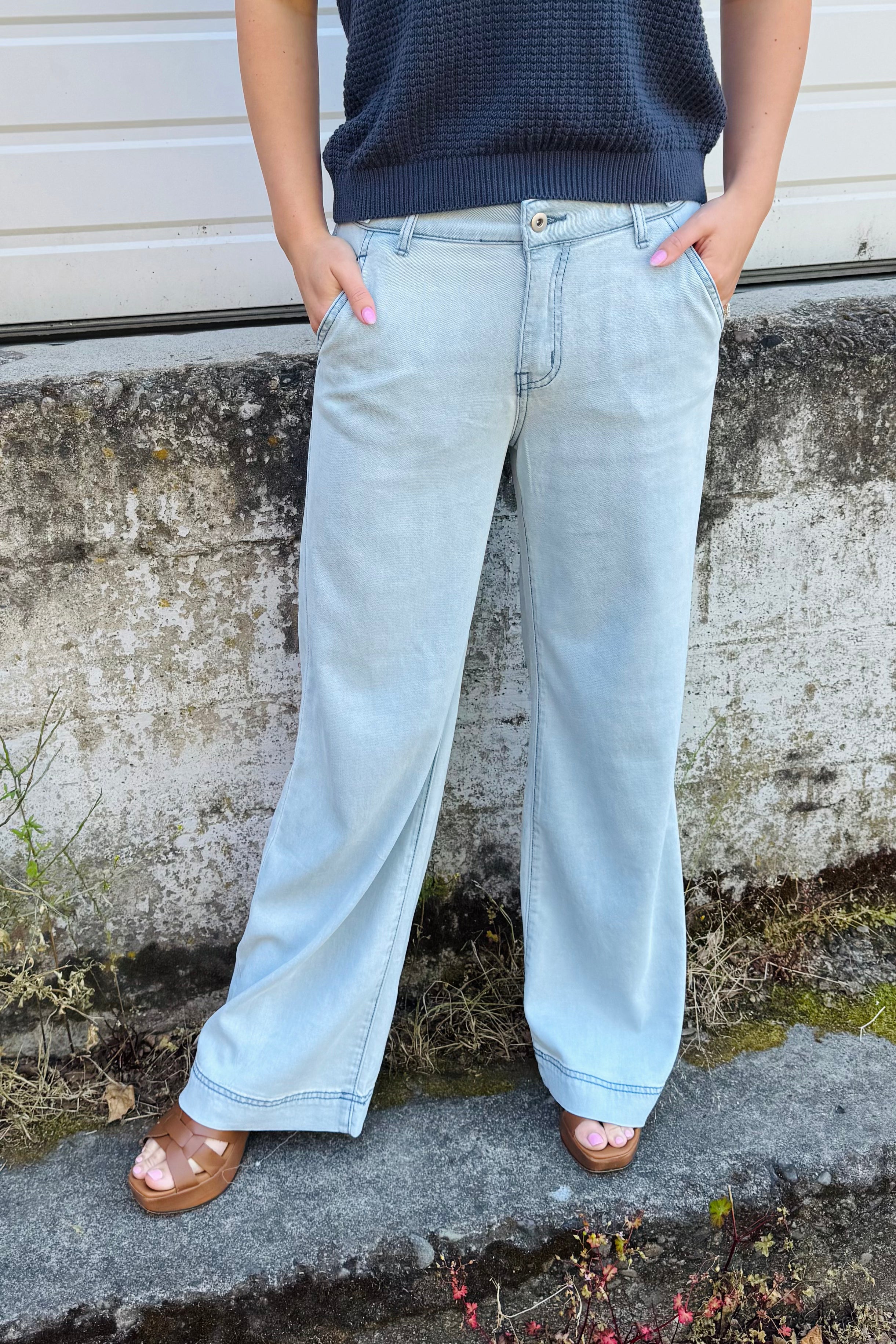 Linda Denim | Bevy Flog - view 2