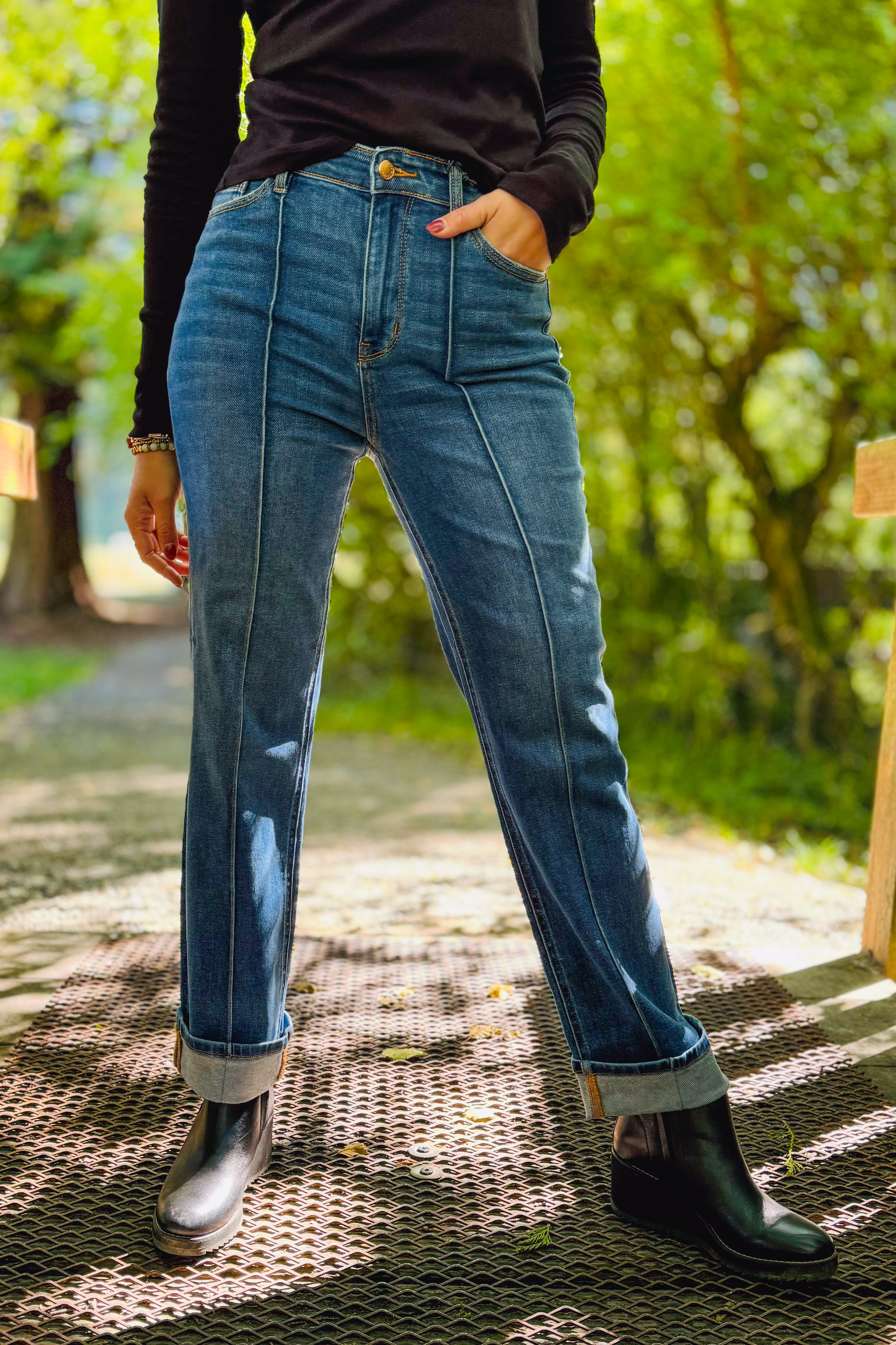 Cuffed Straight Front seam Jeans