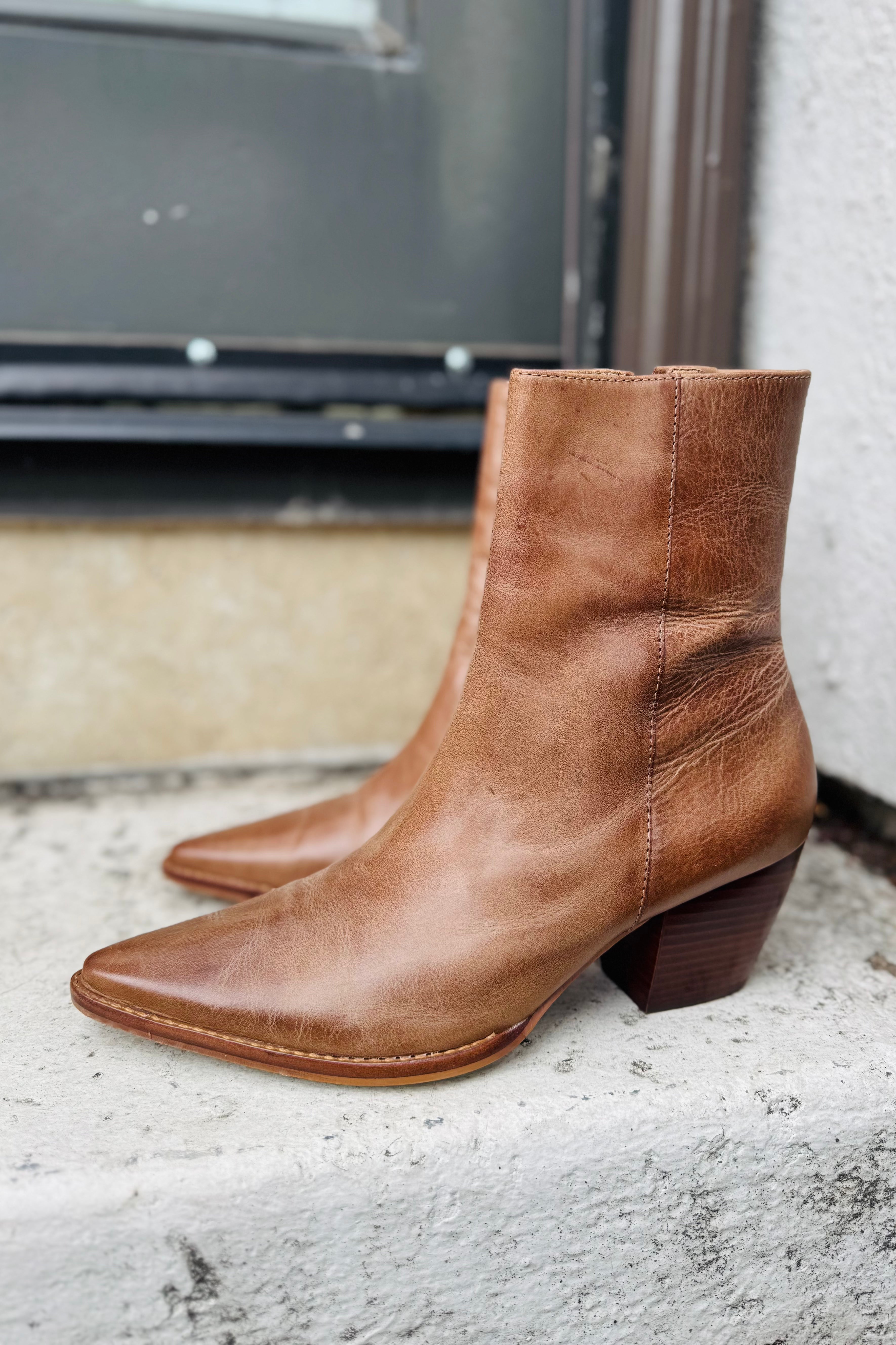Caty Boot