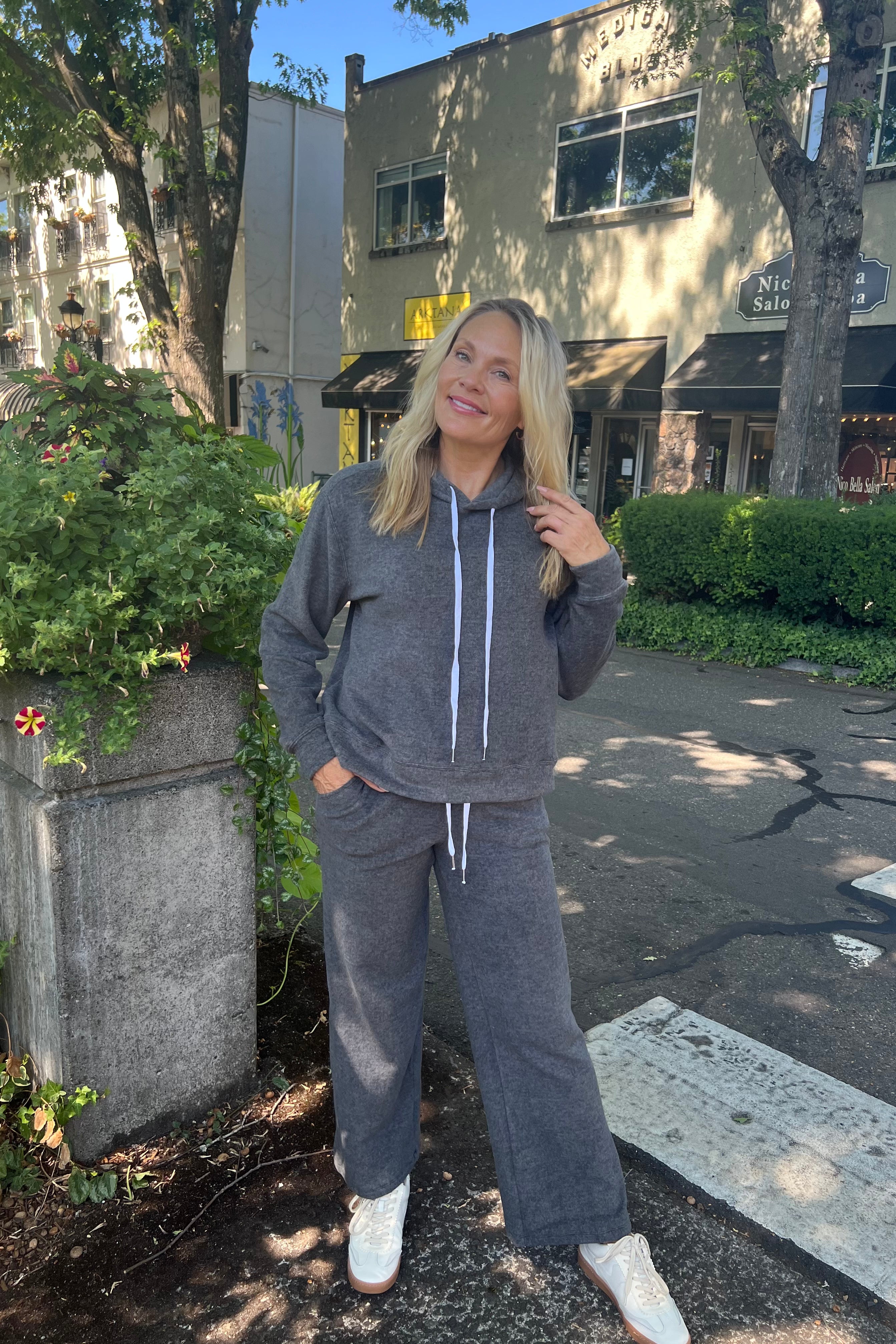 This cloud hoodie offers unparalleled comfort and style. Designed for daily wear, it features a relaxed silhouette with drop shoulders and a hood. Crafted from our signature dream fleece, a soft micro fleece blend, it delivers an exceptionally cozy feel.