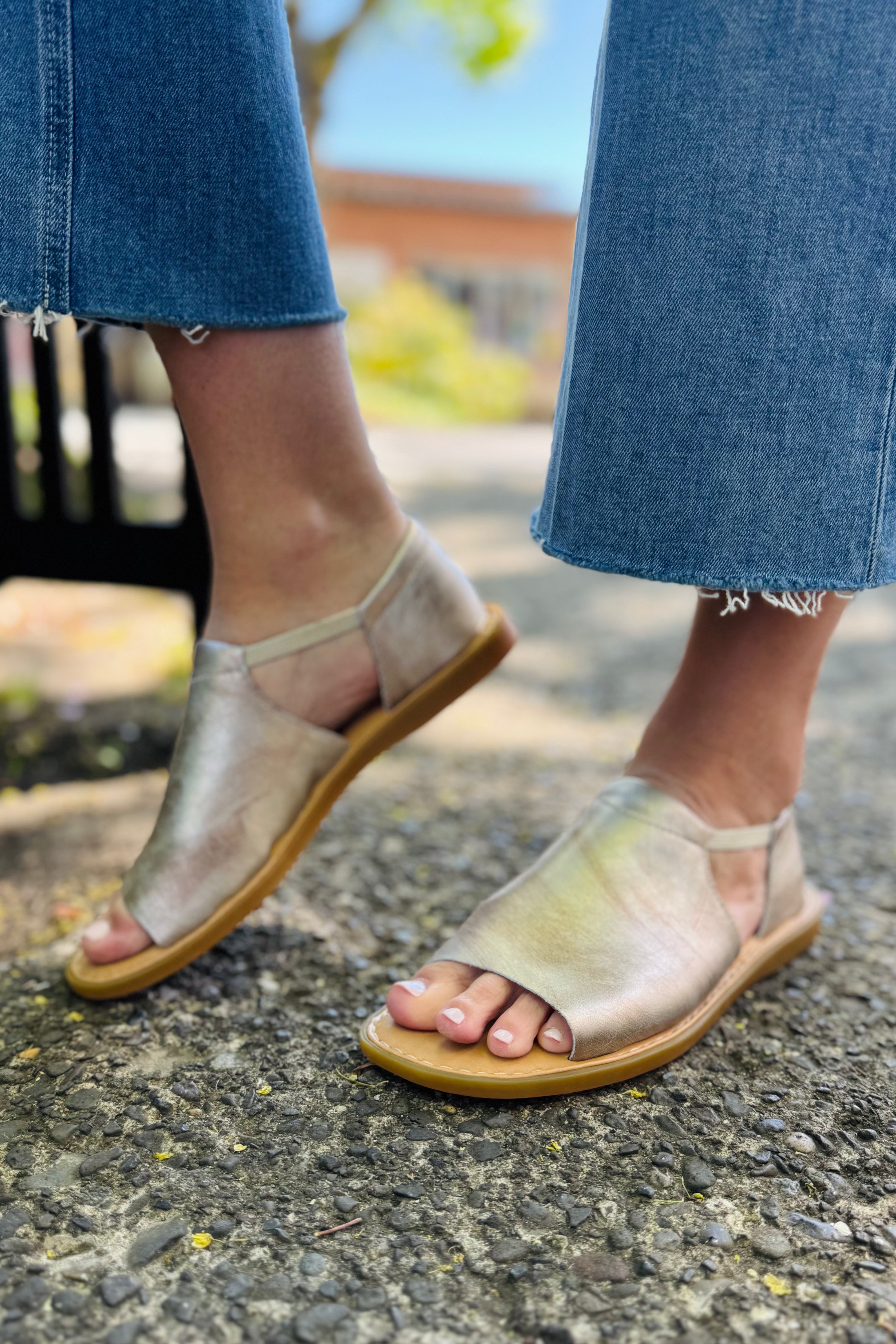 Cove Modern Sandal