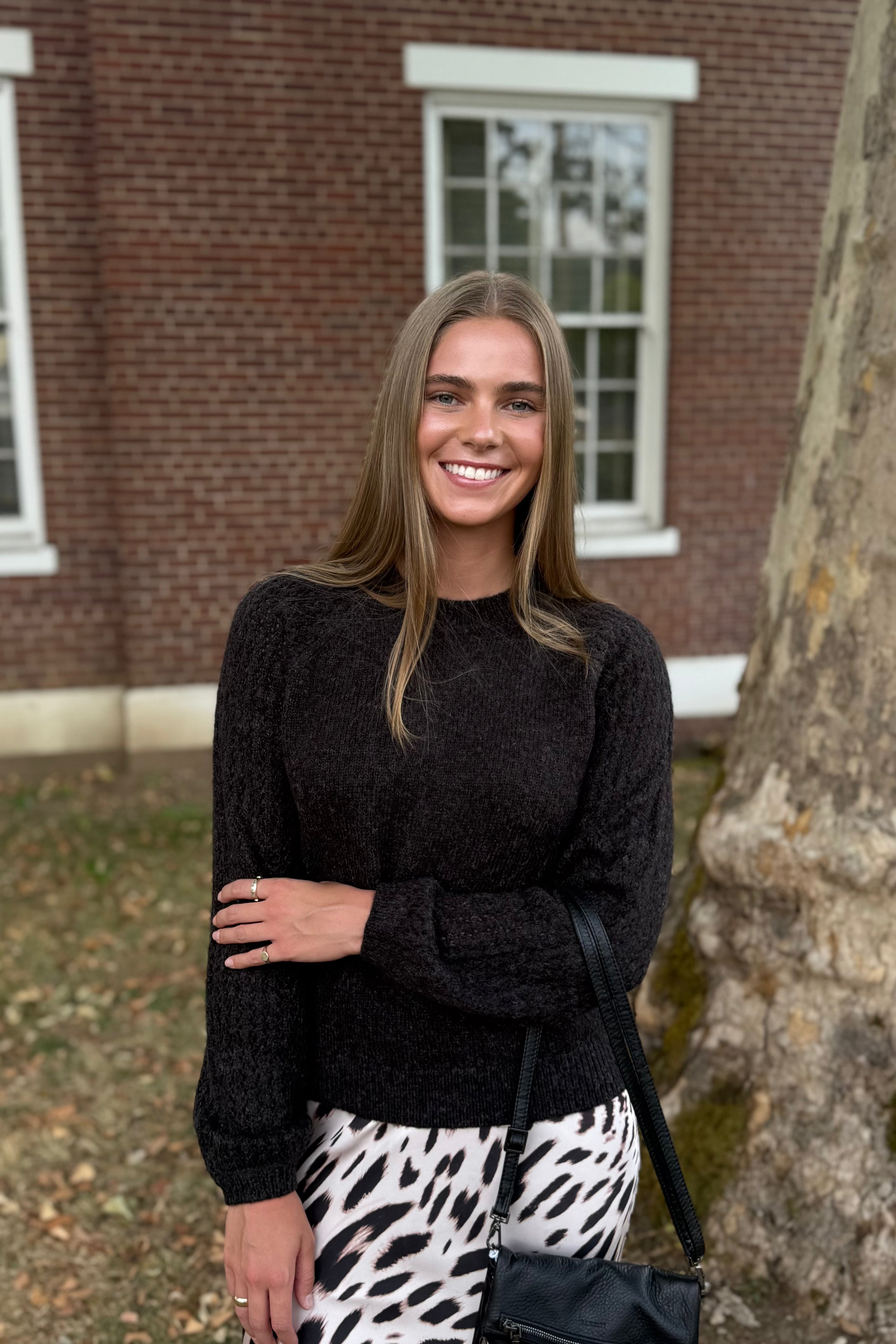 This sustainably sourced Cozy Moment Sweater is designed for comfort and style. With a relaxed fit, ribbing at the hem, neckline, and cuff, and a classic crew neck, this sweater is perfect for any occasion. 